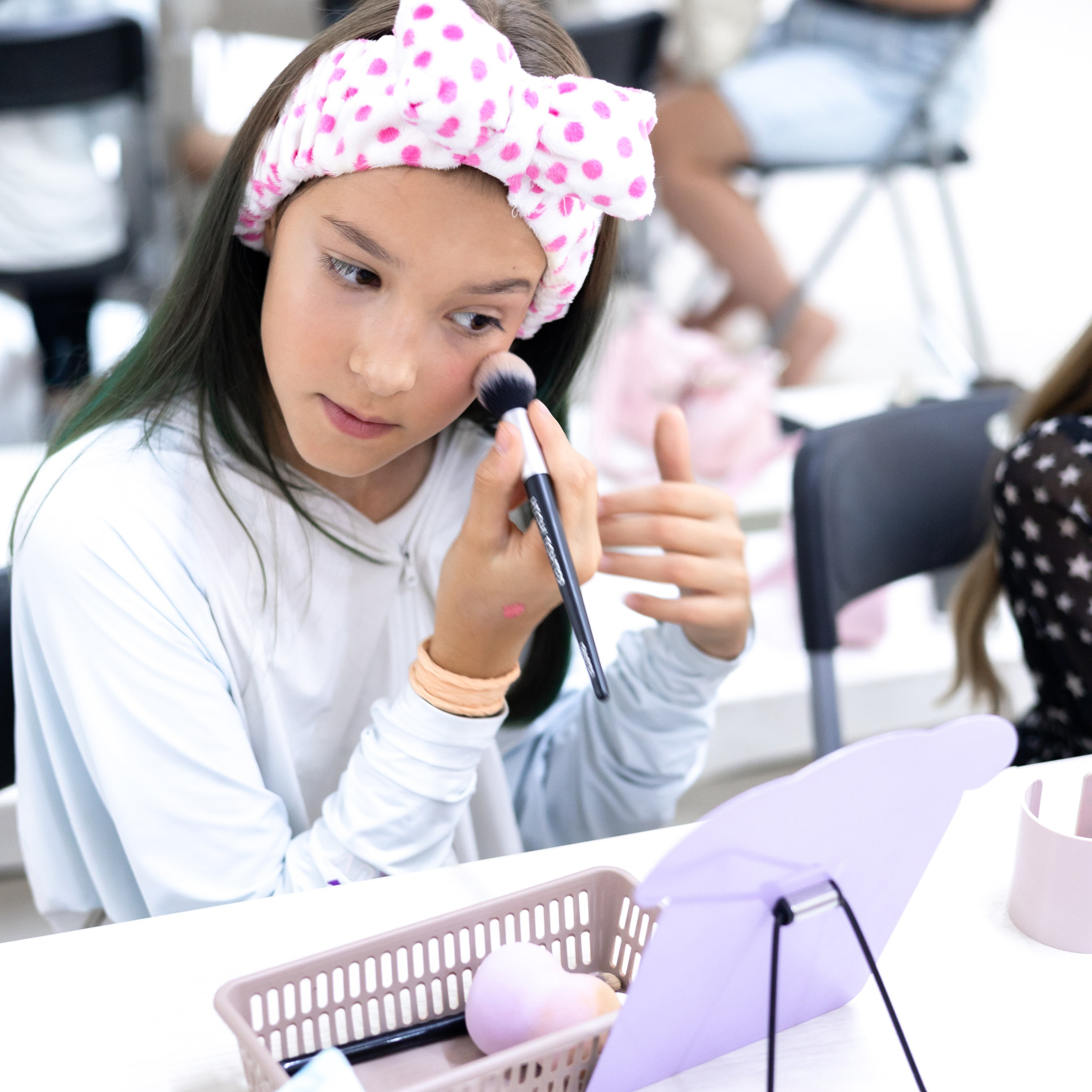Уроки красоты. Школа для девочек во Владивостоке — Само Совершенство