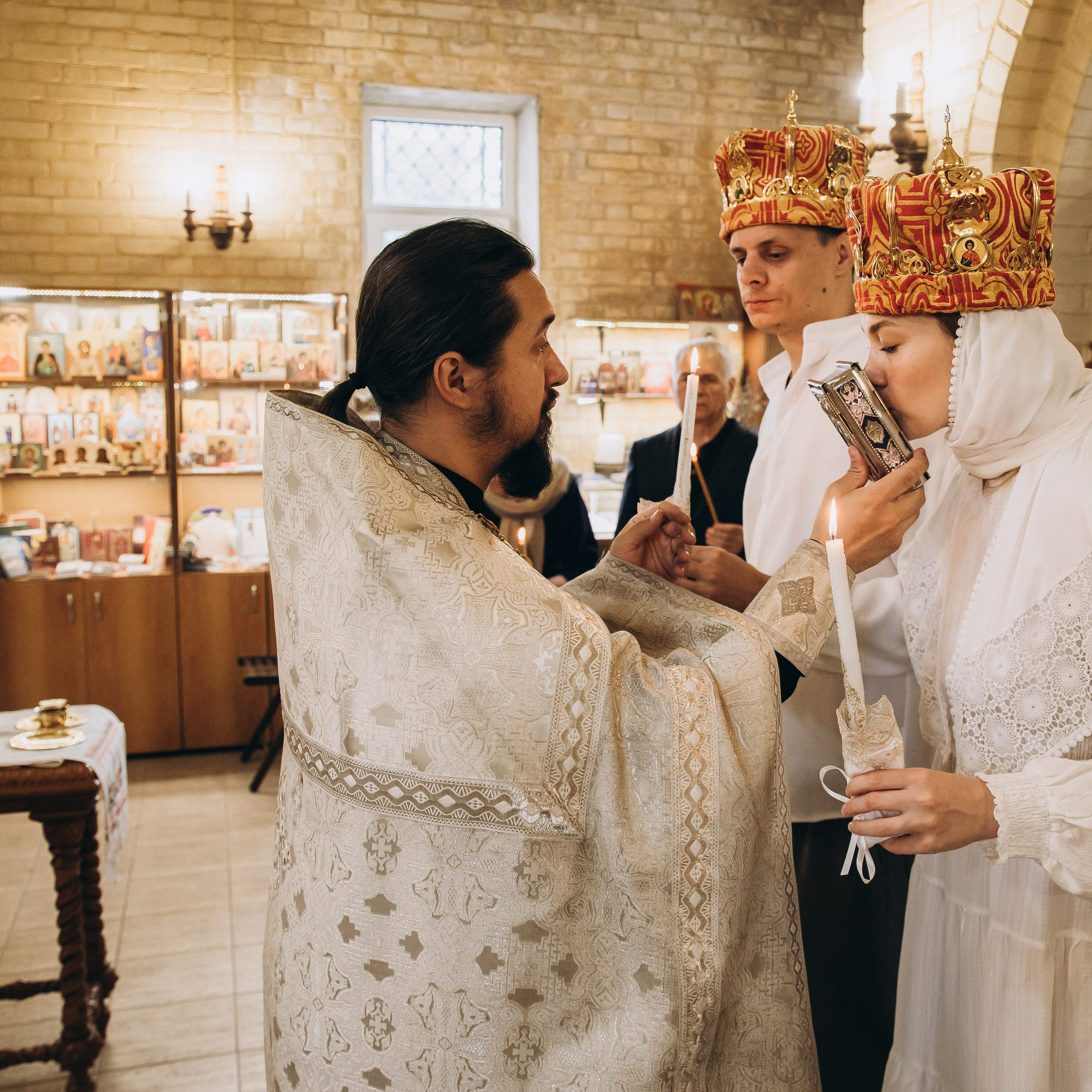 Таинство венчания Алексея и Ольги