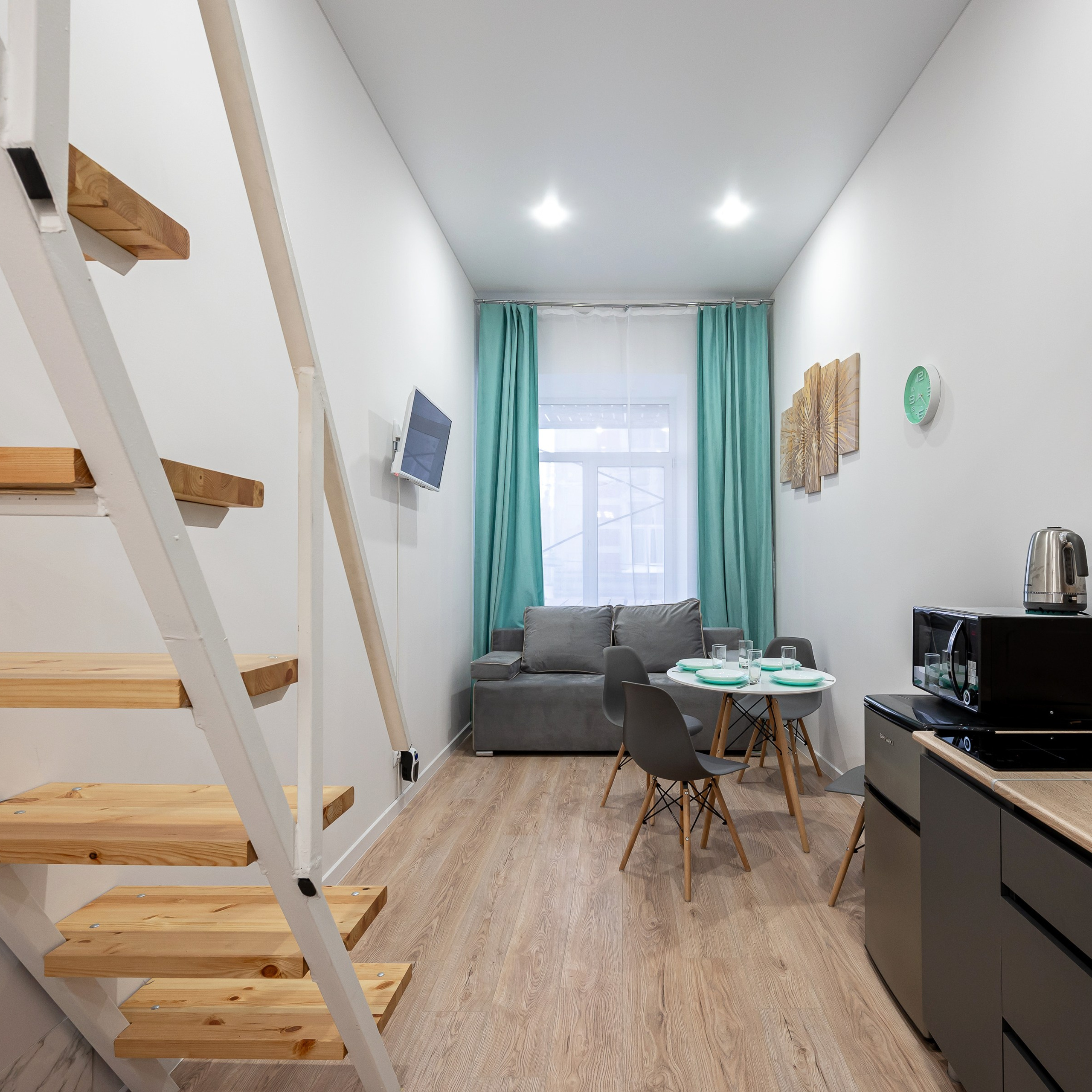 Студия на Коломенской