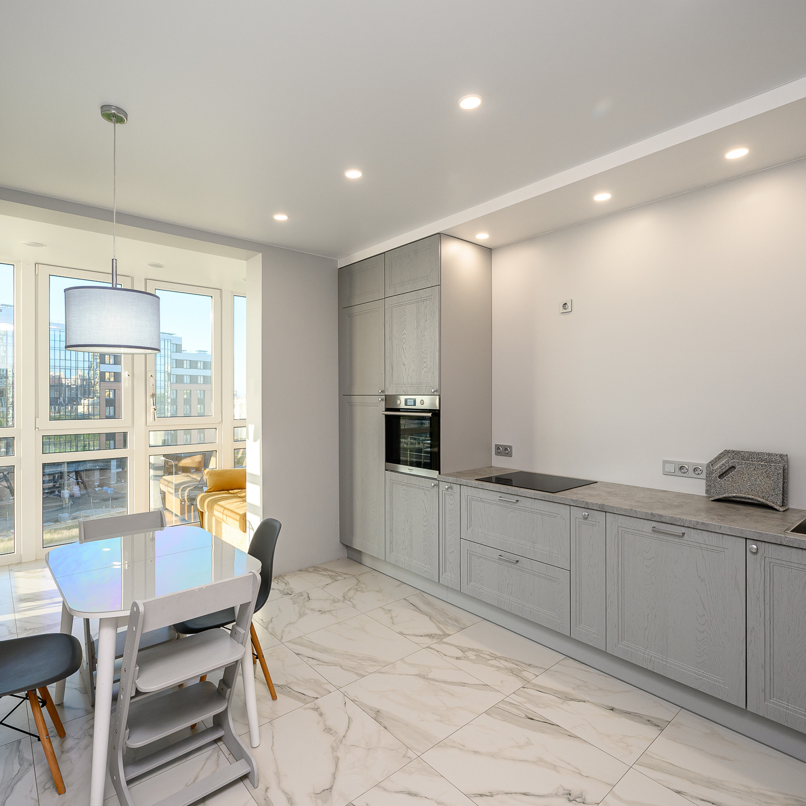 Простая квартира на продажу