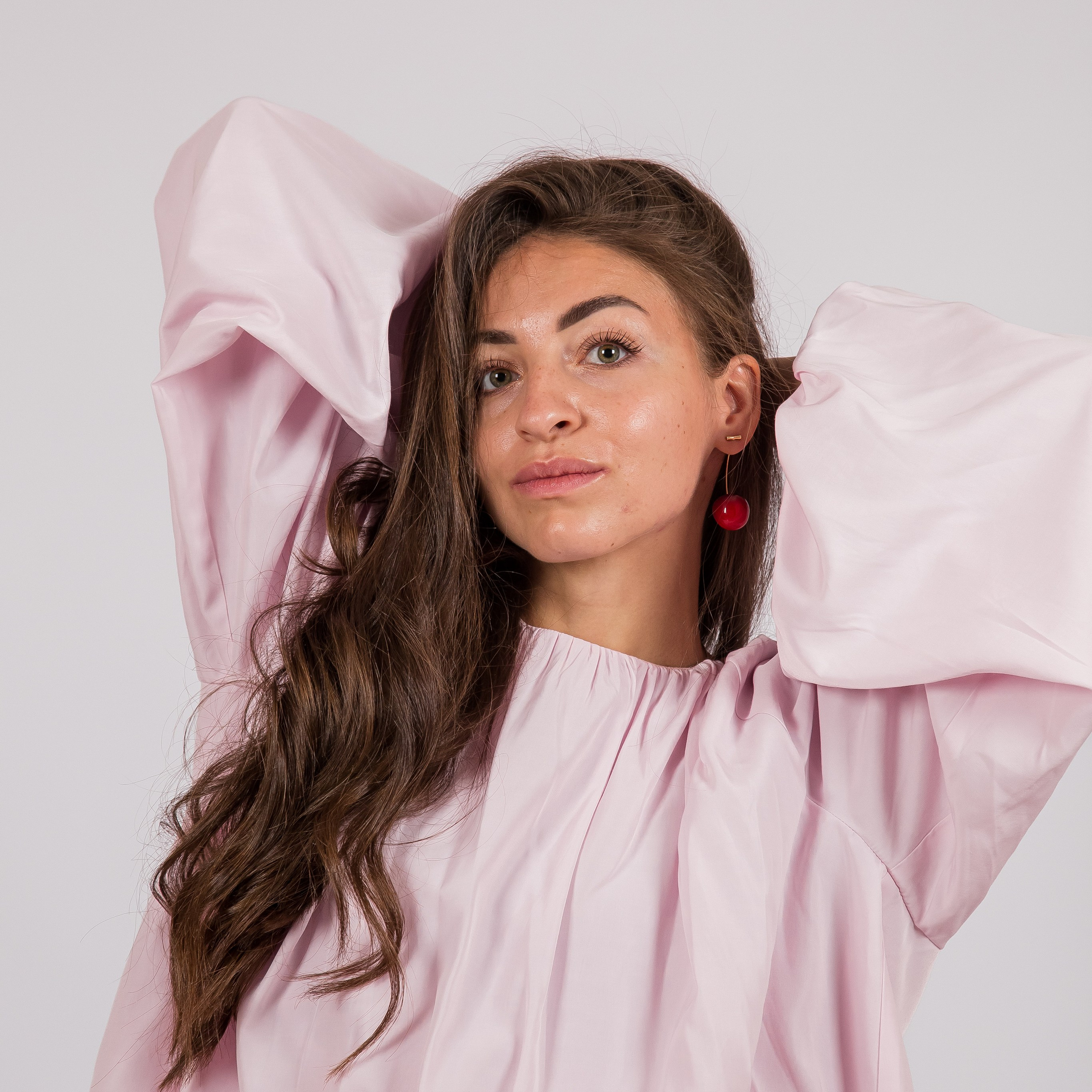 Фотостудия автопортрета DOUBLE-YOU в Сургуте