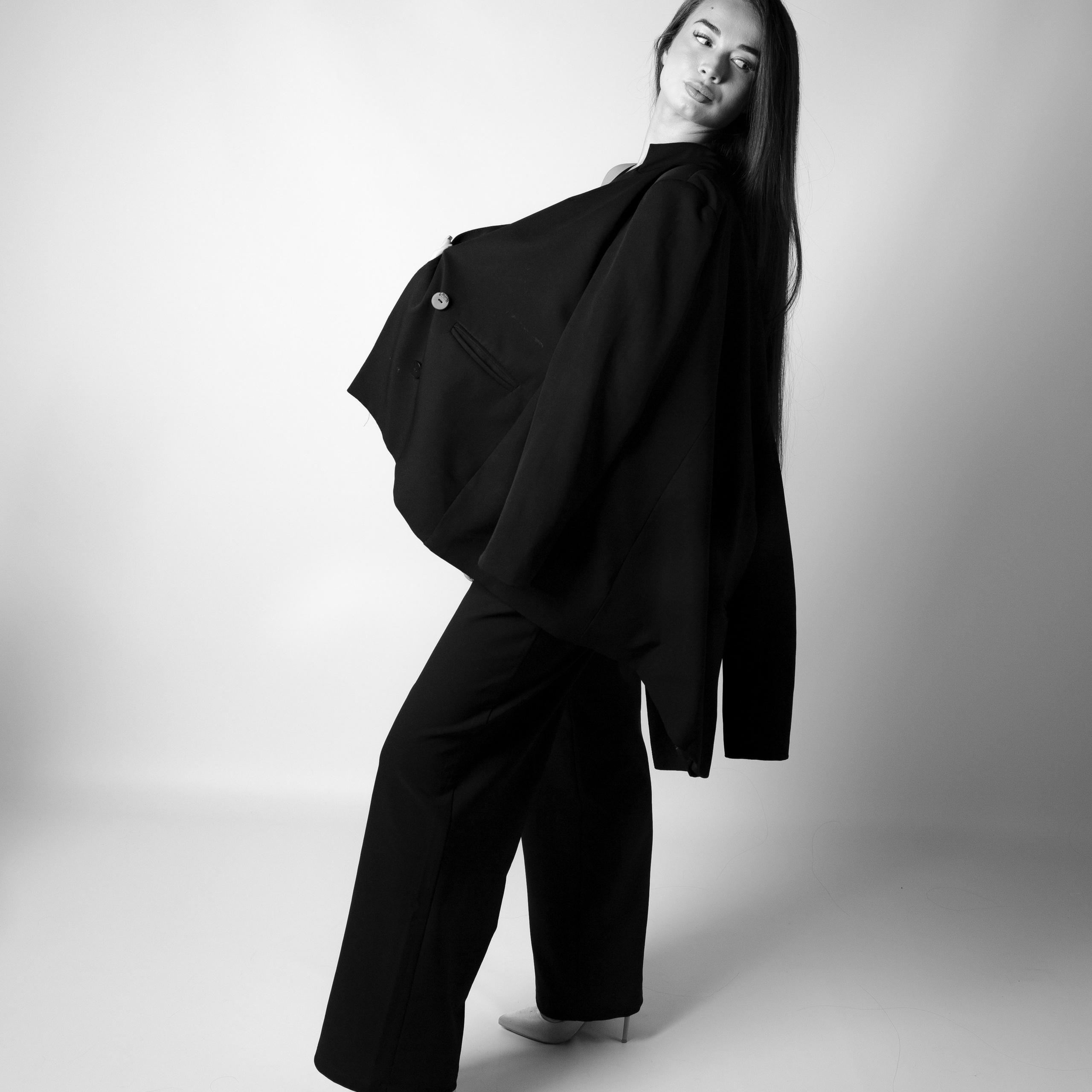 Фотостудия автопортрета DOUBLE-YOU в Сургуте