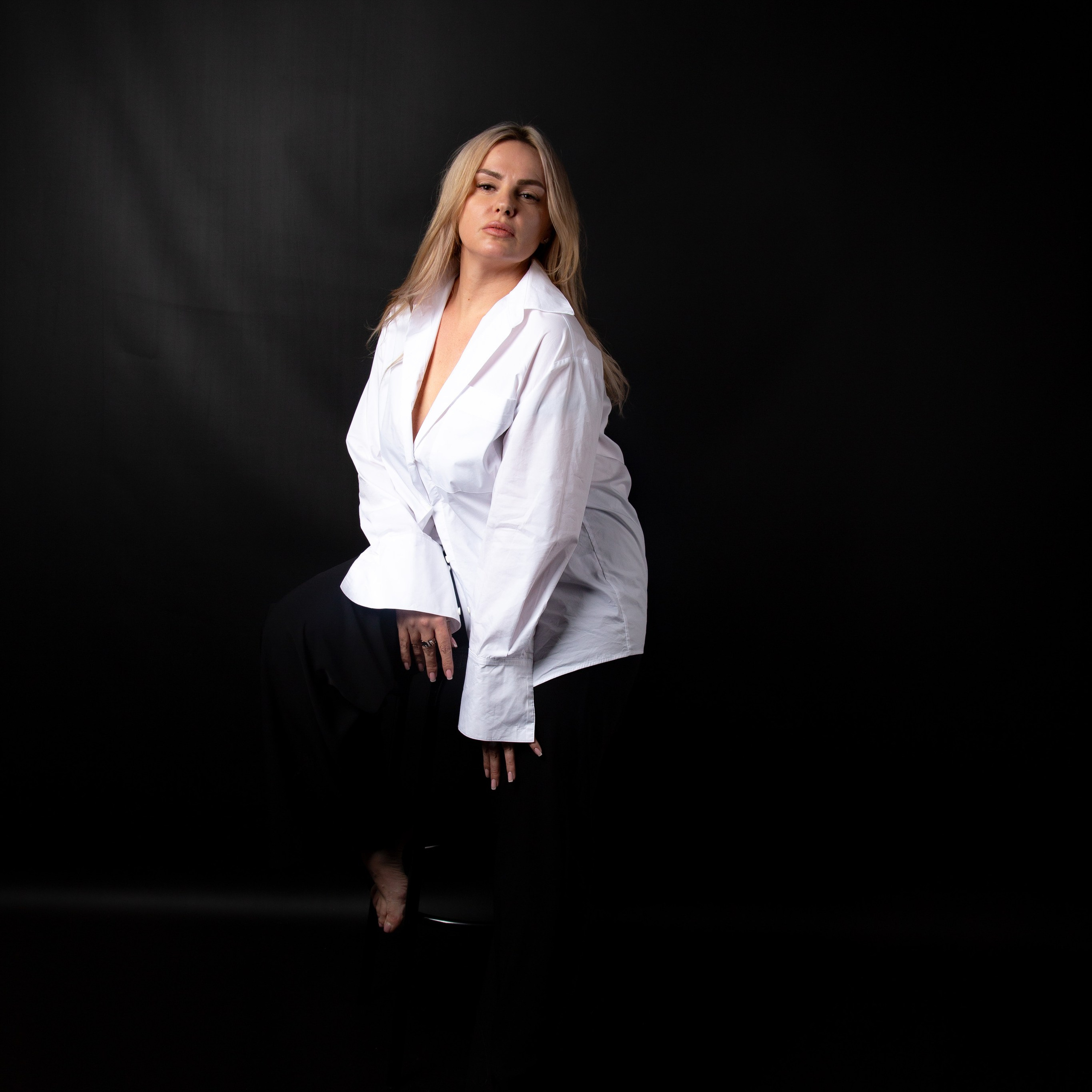 Фотостудия автопортрета DOUBLE-YOU в Сургуте