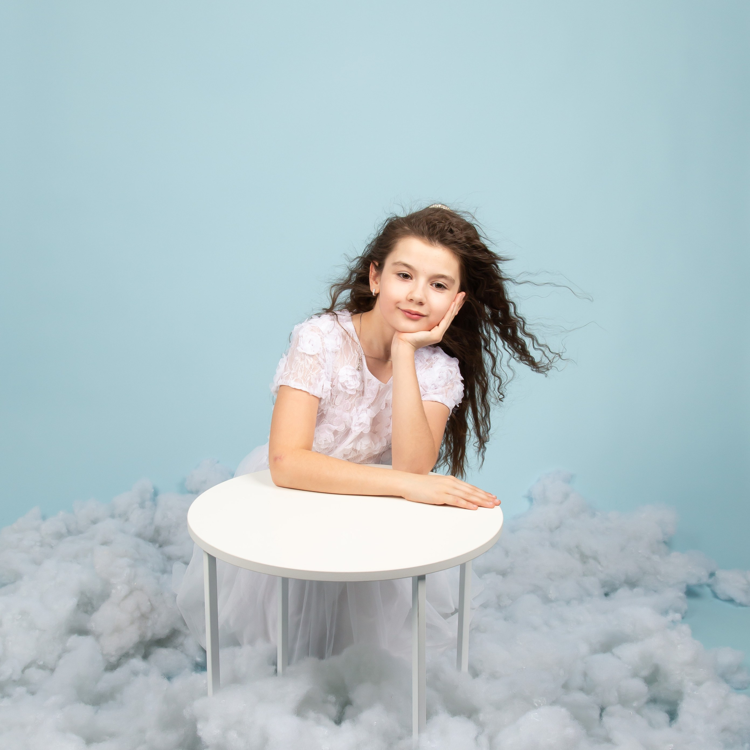 Фотостудия автопортрета DOUBLE-YOU в Сургуте