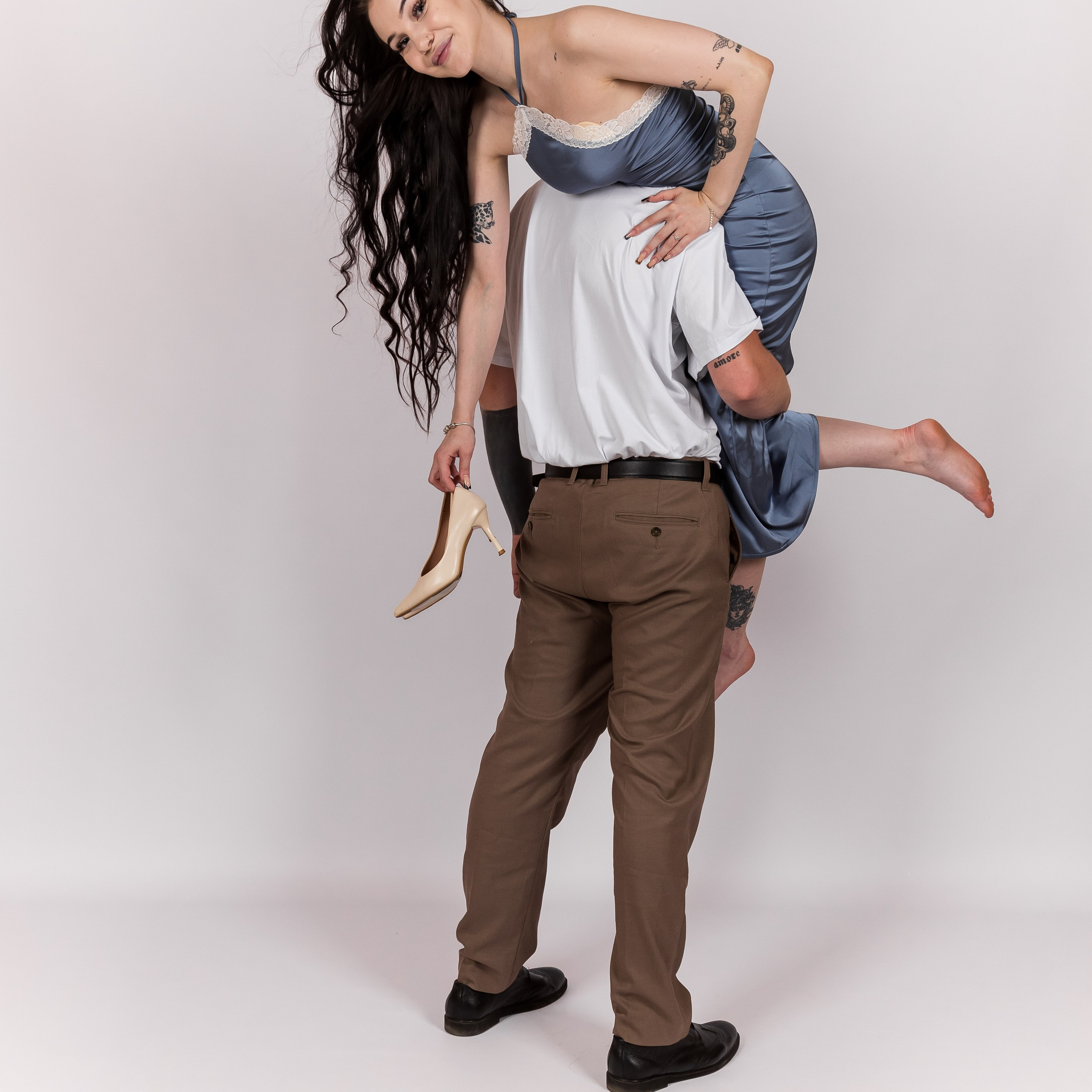 Фотостудия автопортрета DOUBLE-YOU в Сургуте