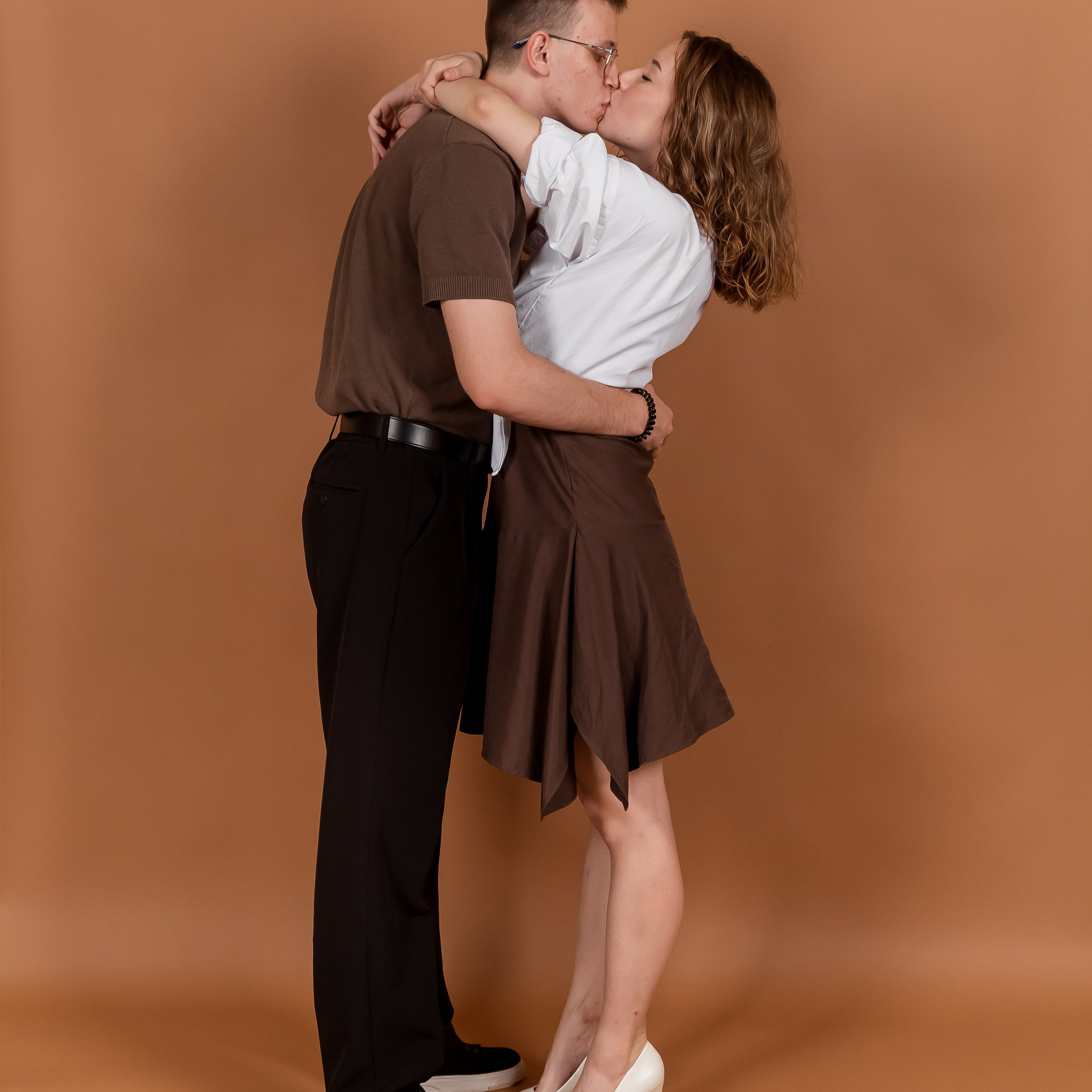 Фотостудия автопортрета DOUBLE-YOU в Сургуте