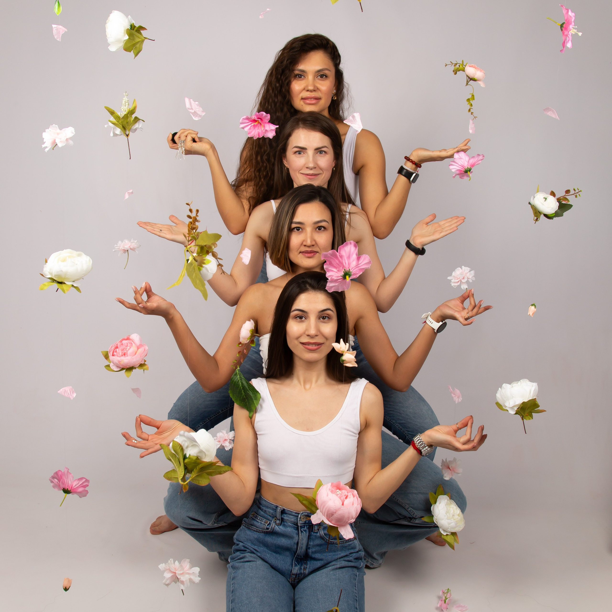 Фотостудия автопортрета DOUBLE-YOU в Сургуте