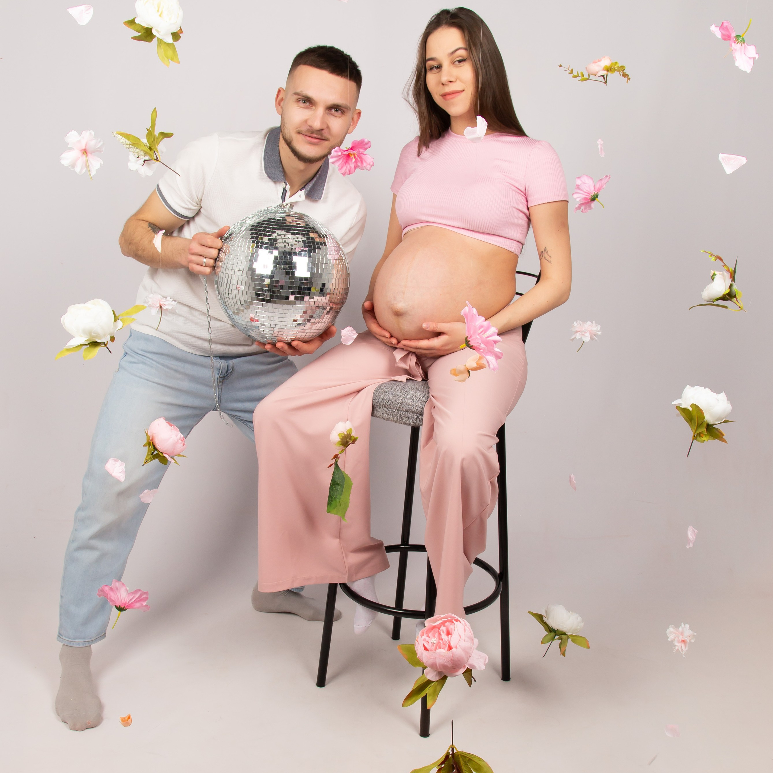 Фотостудия автопортрета DOUBLE-YOU в Сургуте