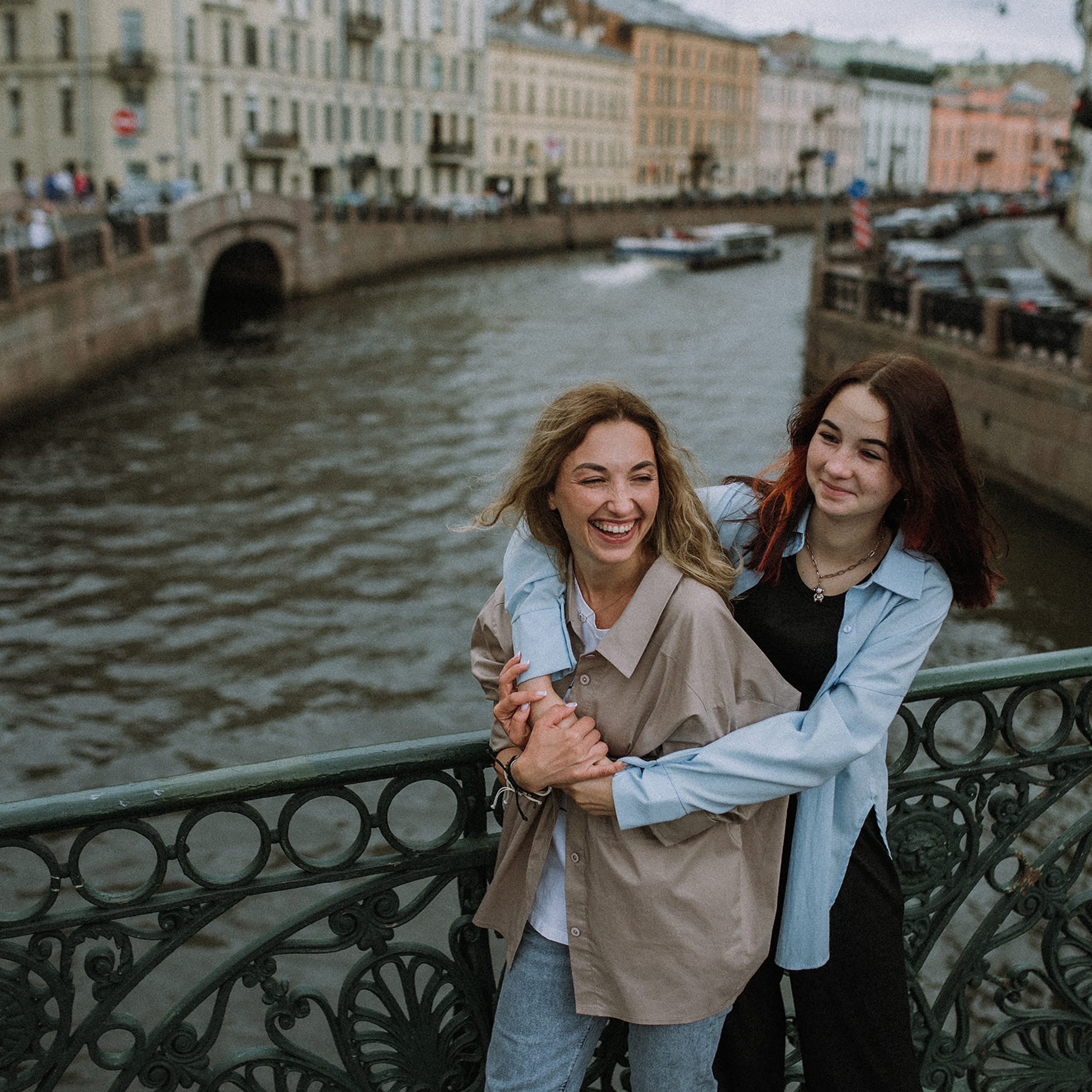 Мама и дочка