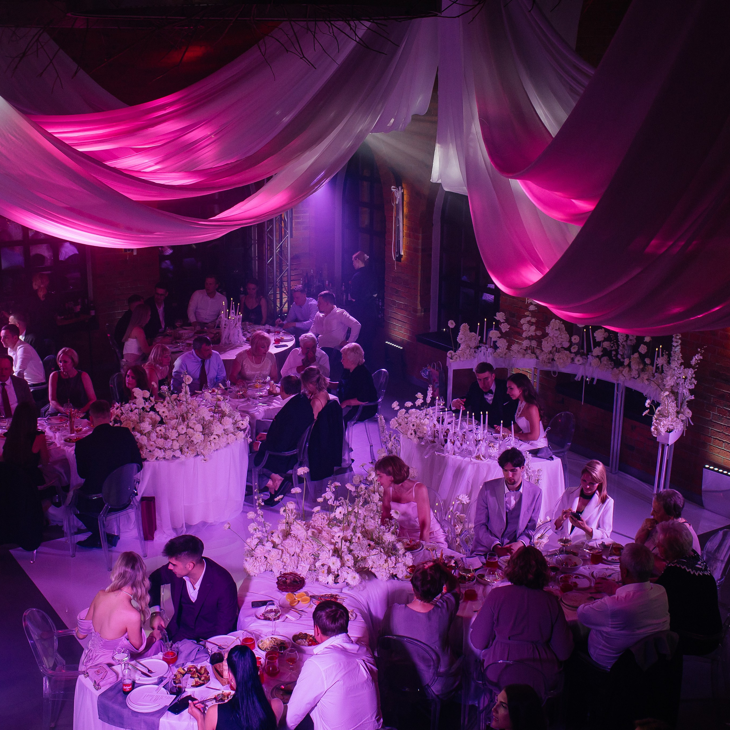 Полина и Костя. Свадебный фотограф в Красноярске