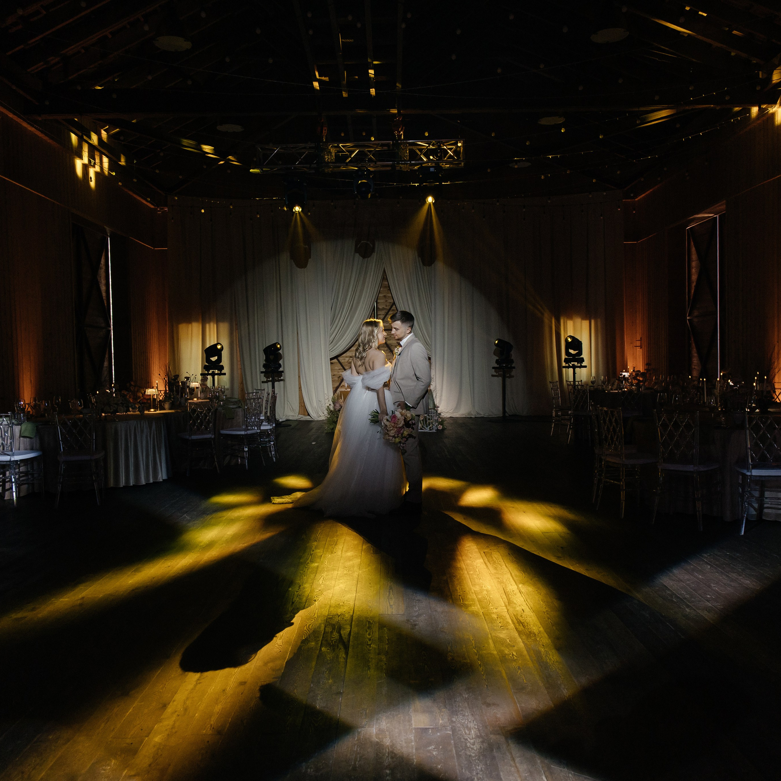 Паша и Милана. Свадебный фотограф в Красноярске