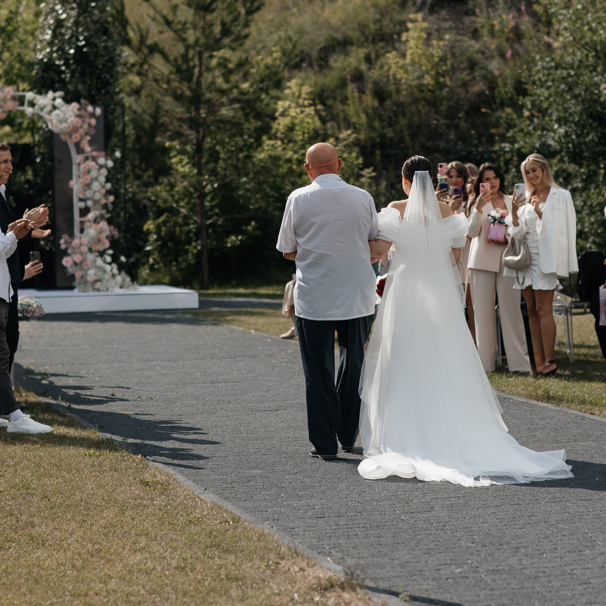 Антон и Екатерина. Свадебный фотограф в Красноярске