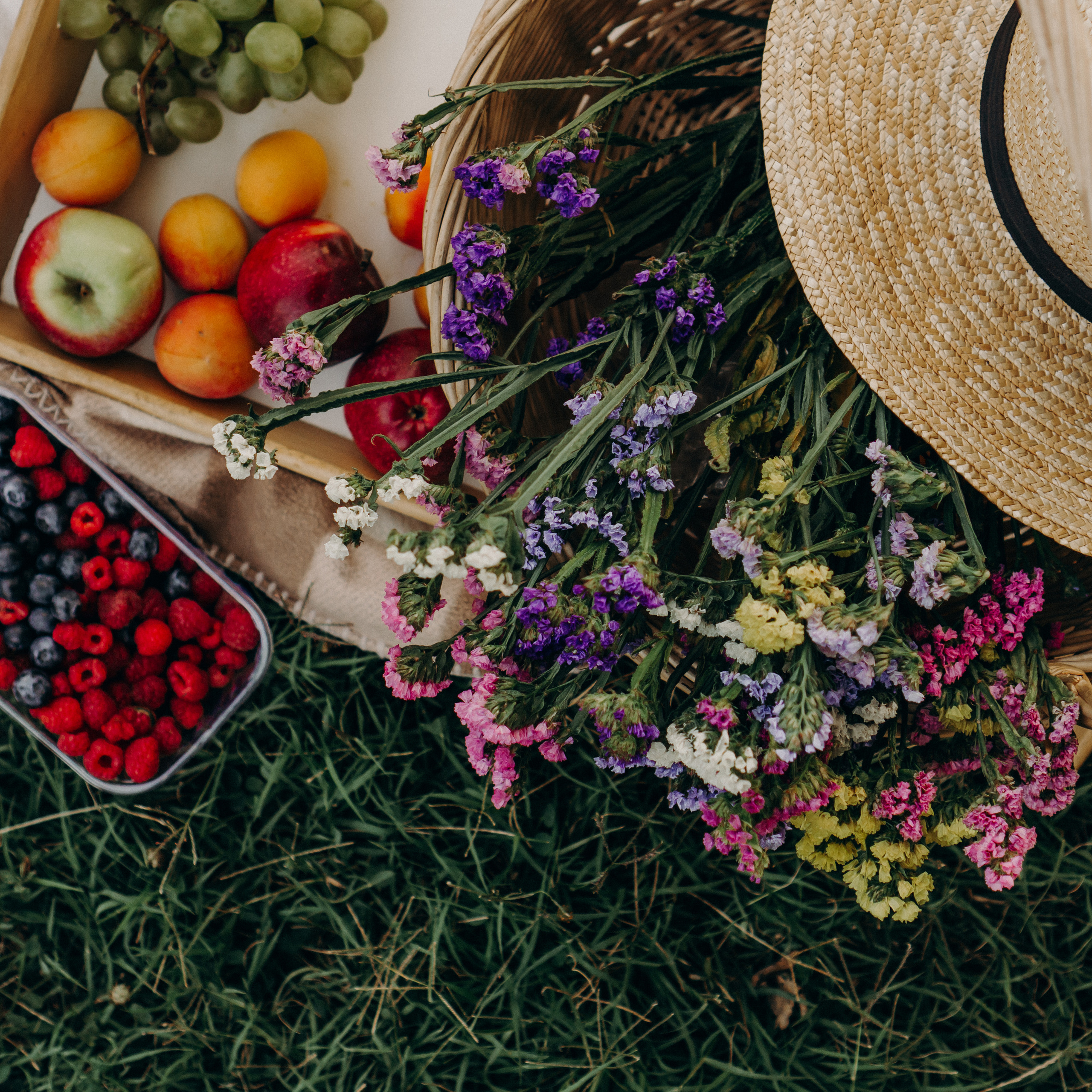 Пикник у реки…