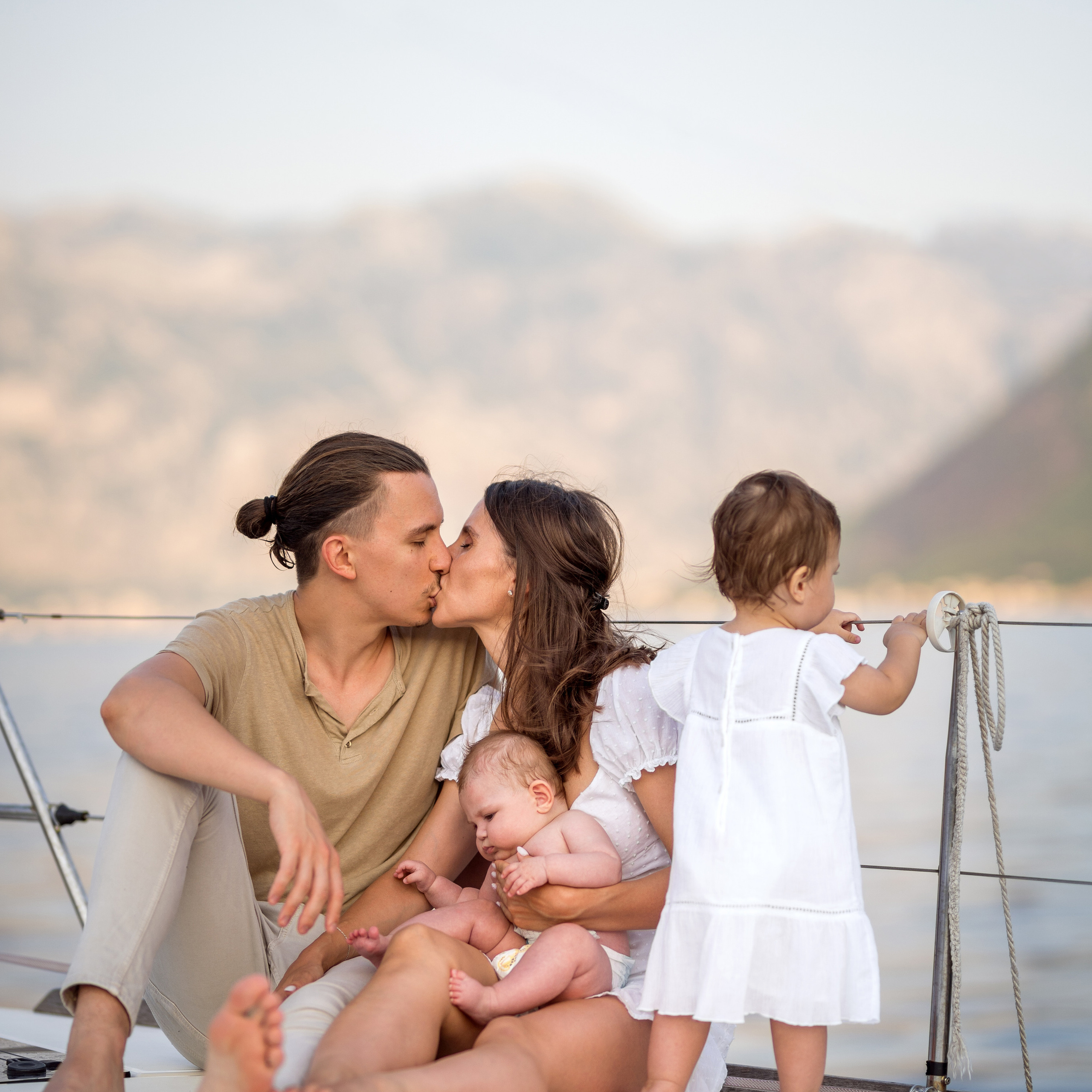 Family photo session on&nbsp;a&nbsp;yacht Montenegro