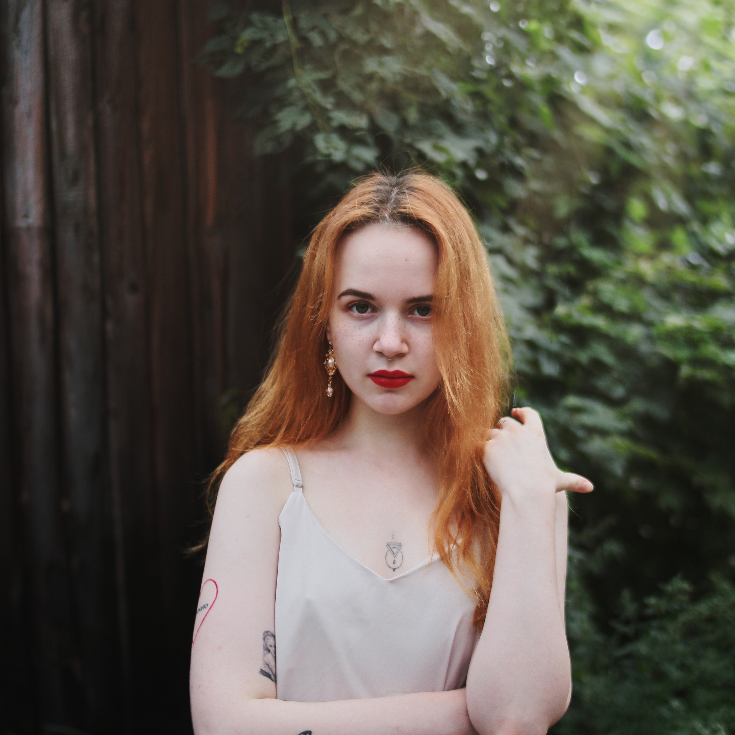 Dasha. • Blue Feather • фотография, графический дизайн, Комсомольск-на-Амуре