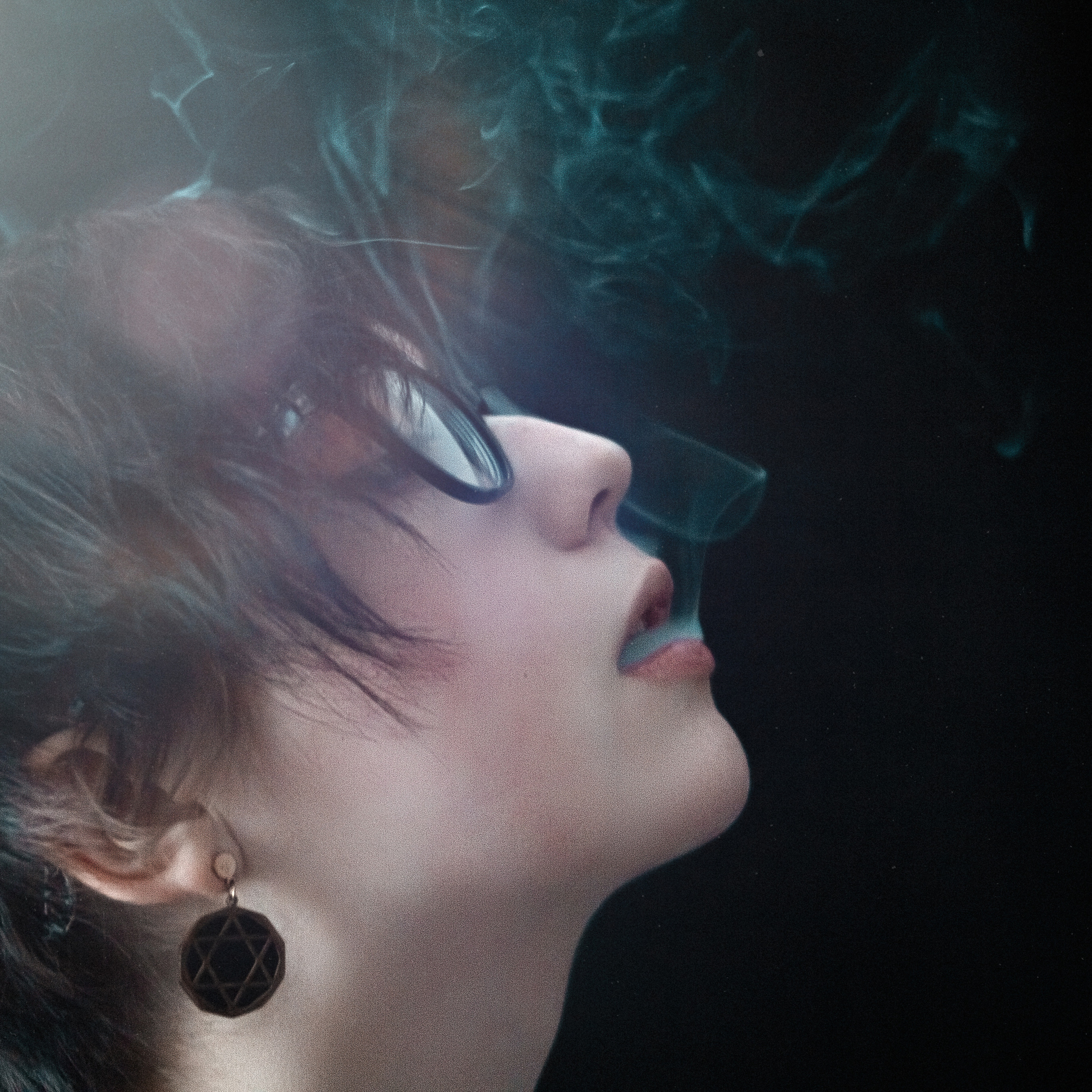 Olya. • Blue Feather • фотография, графический дизайн, Комсомольск-на-Амуре