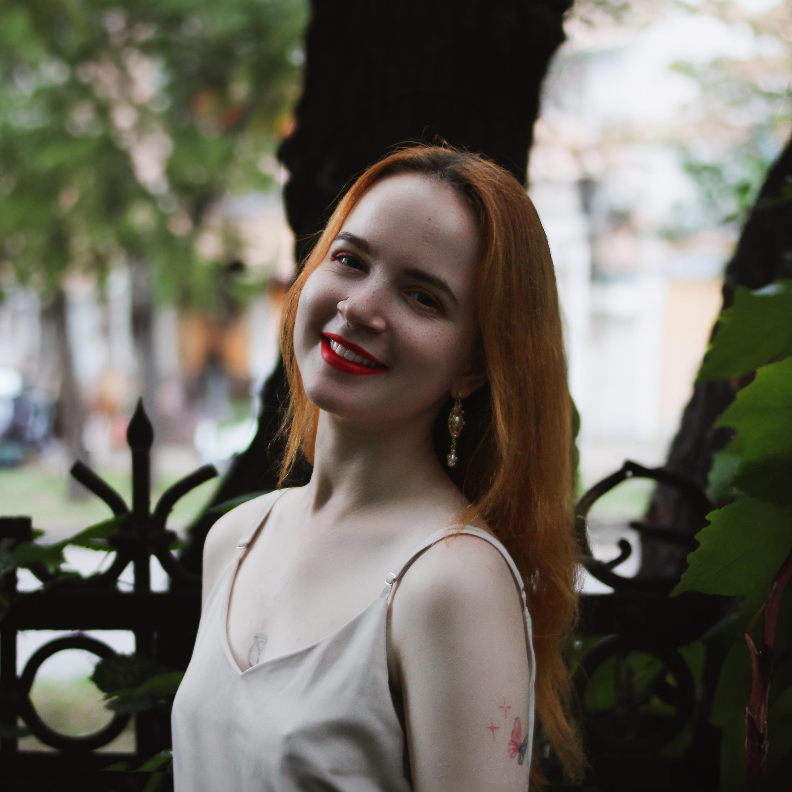 Dasha. • Blue Feather • фотография, графический дизайн, Комсомольск-на-Амуре