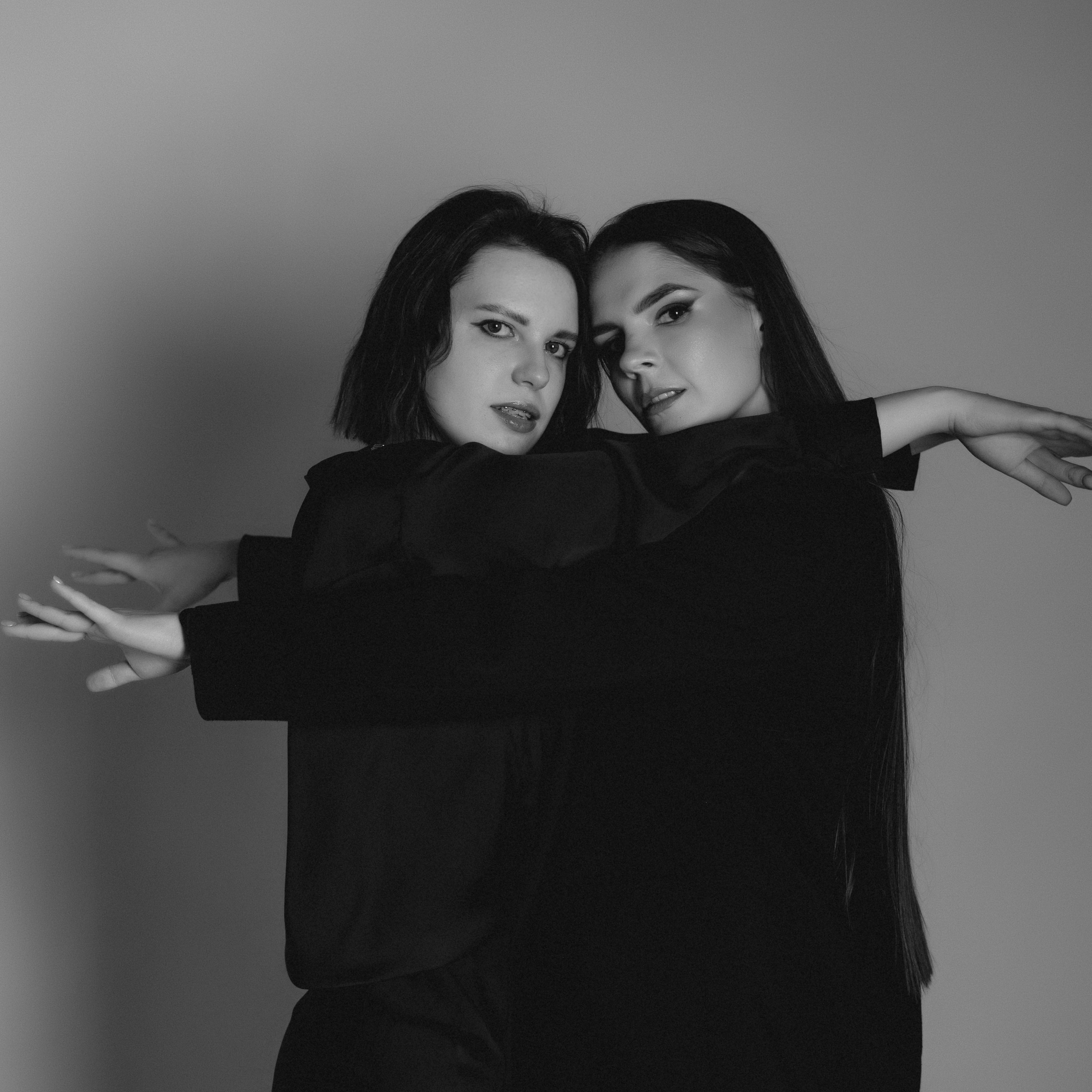 Дарья и Анастасия