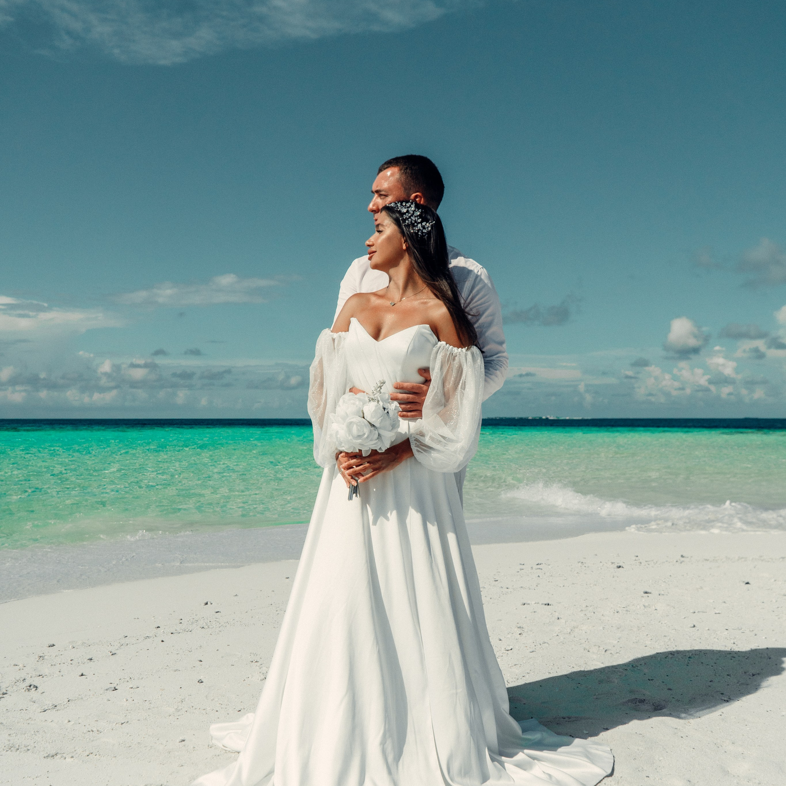 Свадебные церемонии, а так же фото и видео съемки на Мальдивах