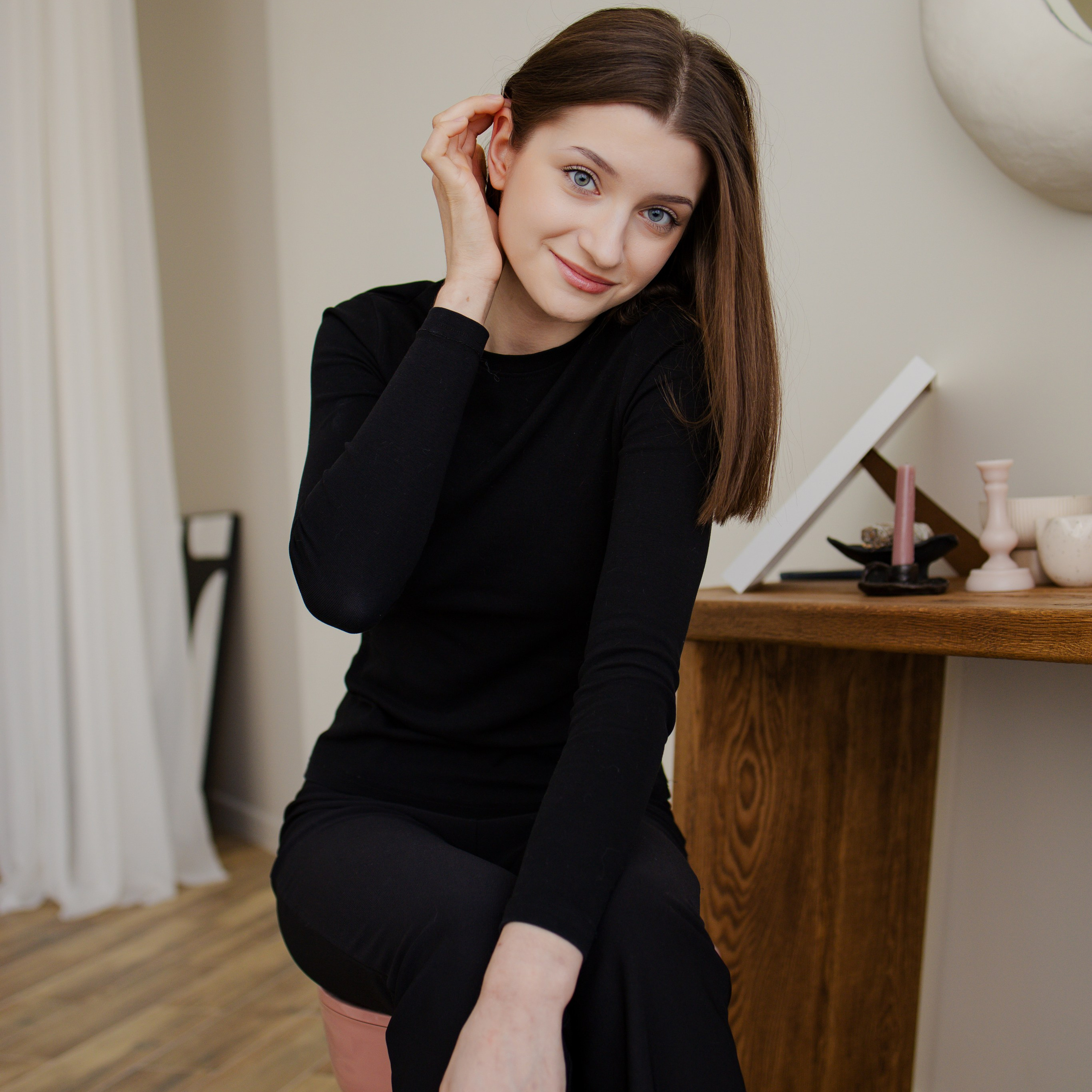 Попова Анна