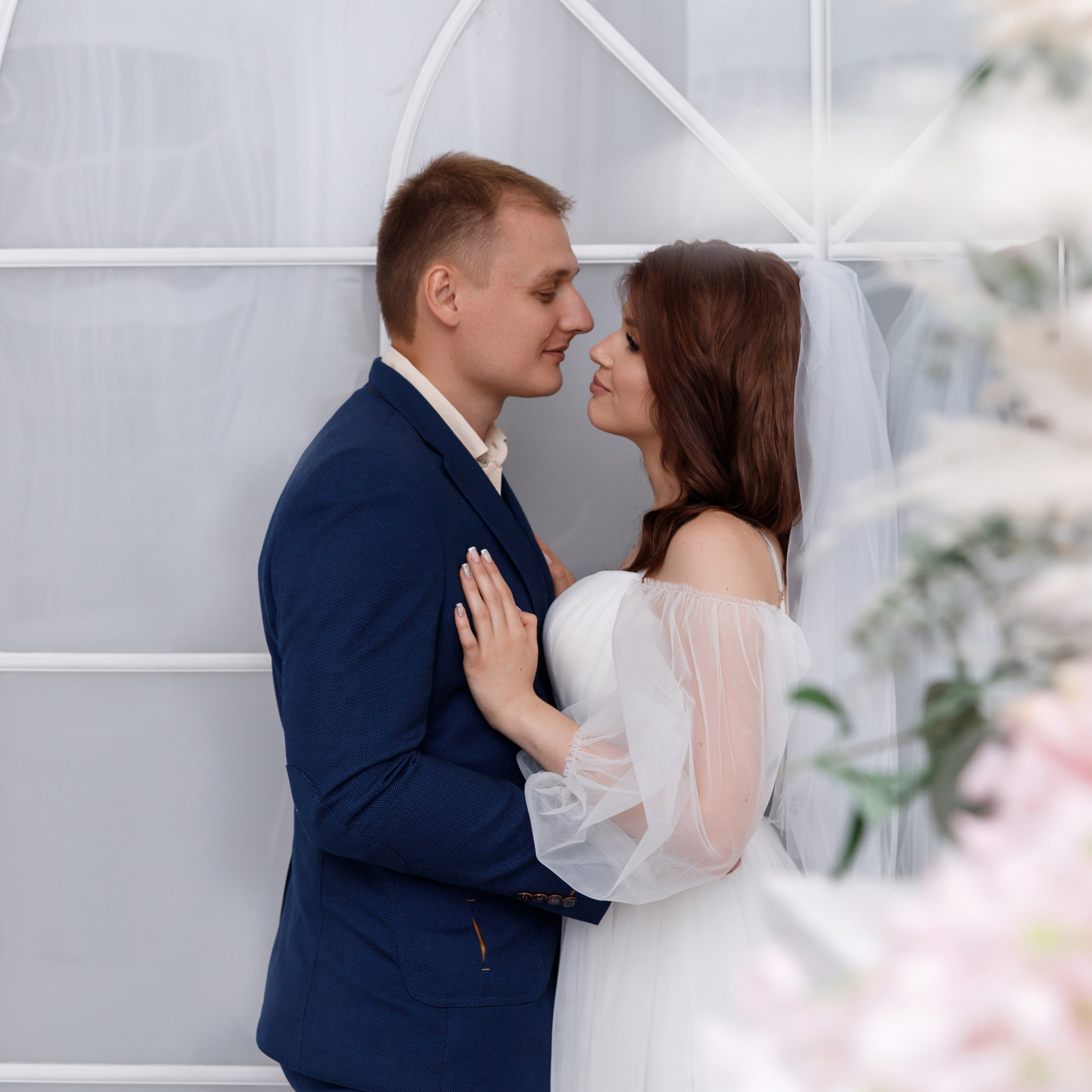 Отзывы о фотографе Юлии Солнечной в Томске | Реальные истории пар. Свадебный фотограф в Томске Юлия Солнечная | Живые эмоции