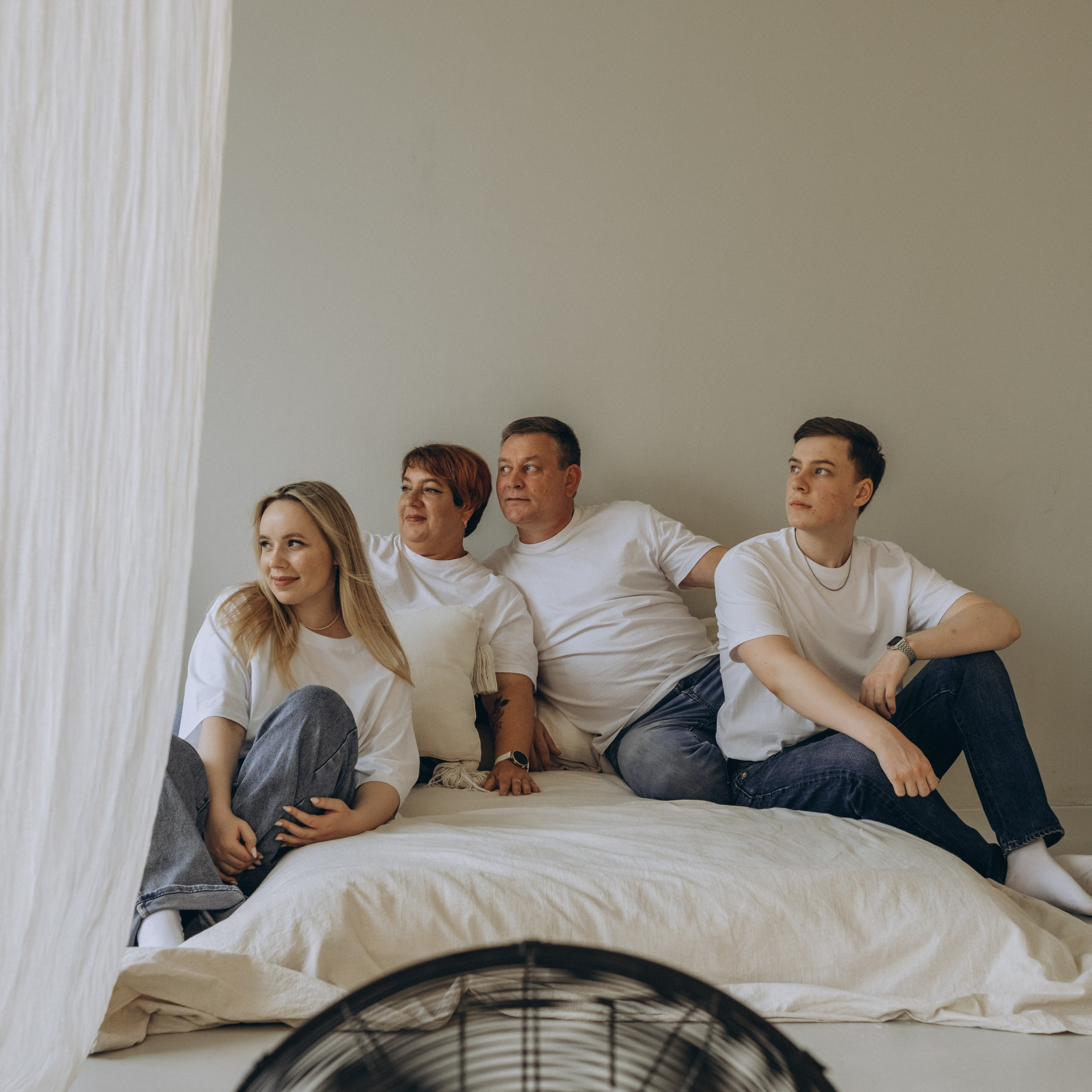 Анатолий + Анна + Катя + Сережа