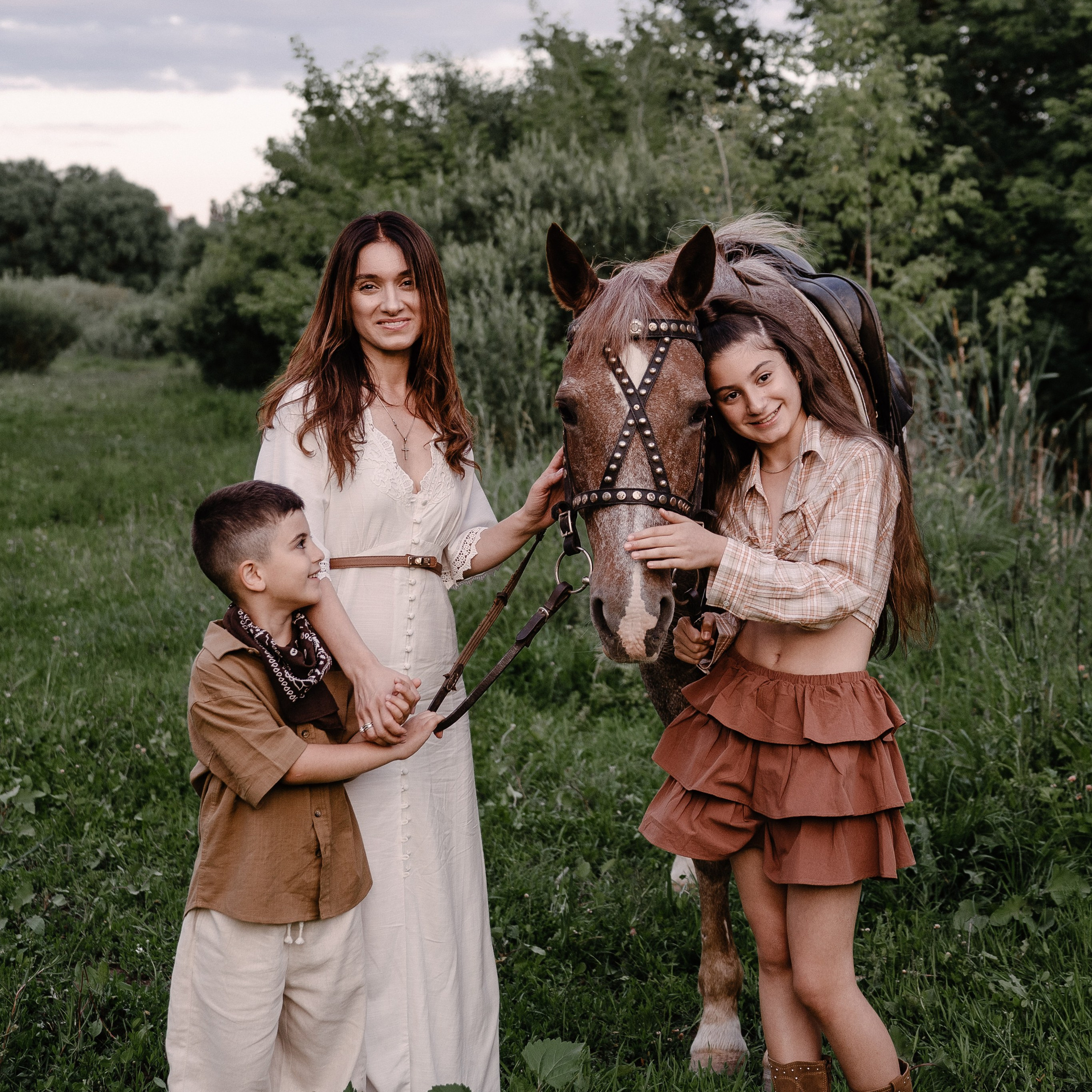 Элиза, Элина, Роберт