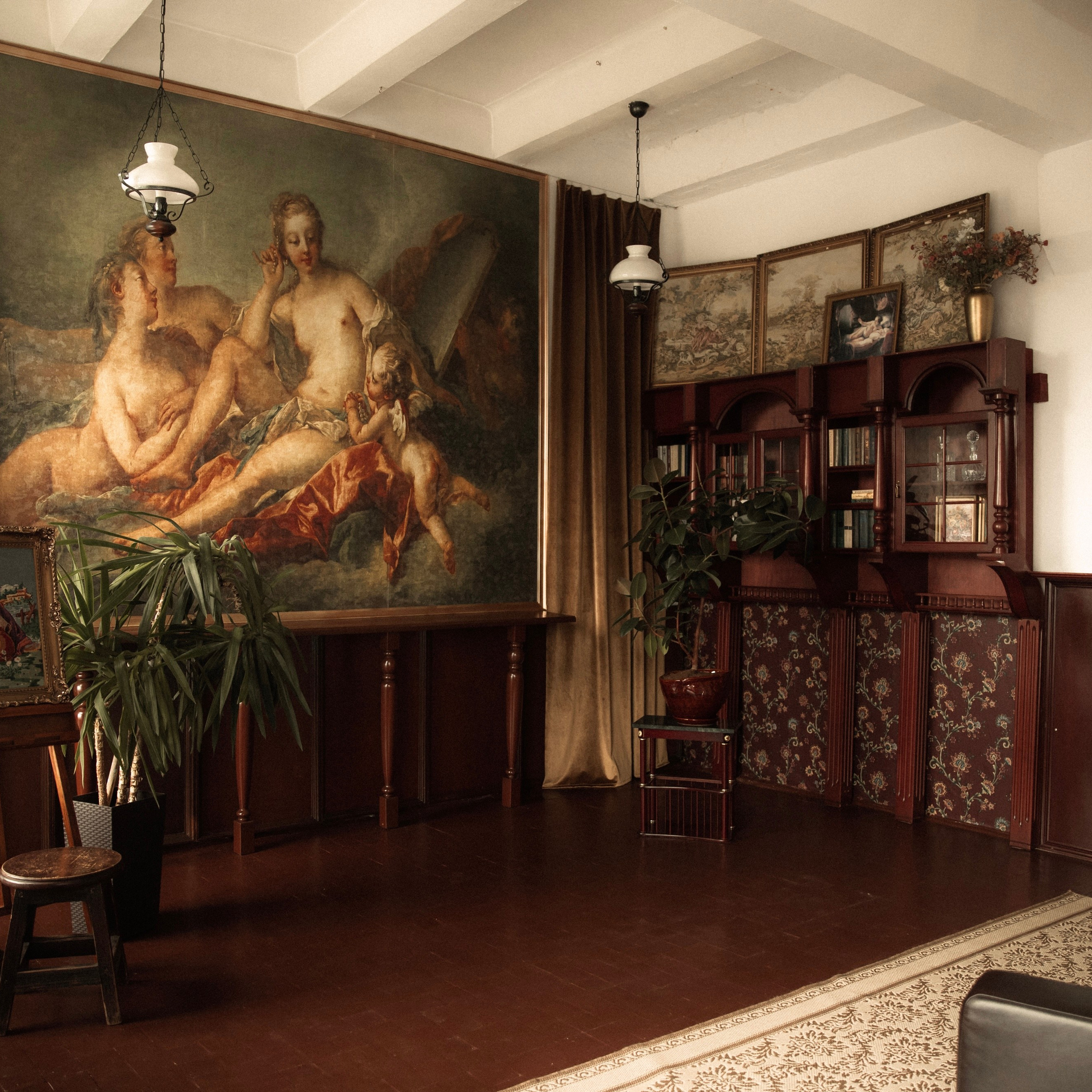 322 (Зал Мастерская) Адрес: Кузнецкое шоссе 1а. Съемка в только в выходные дни!