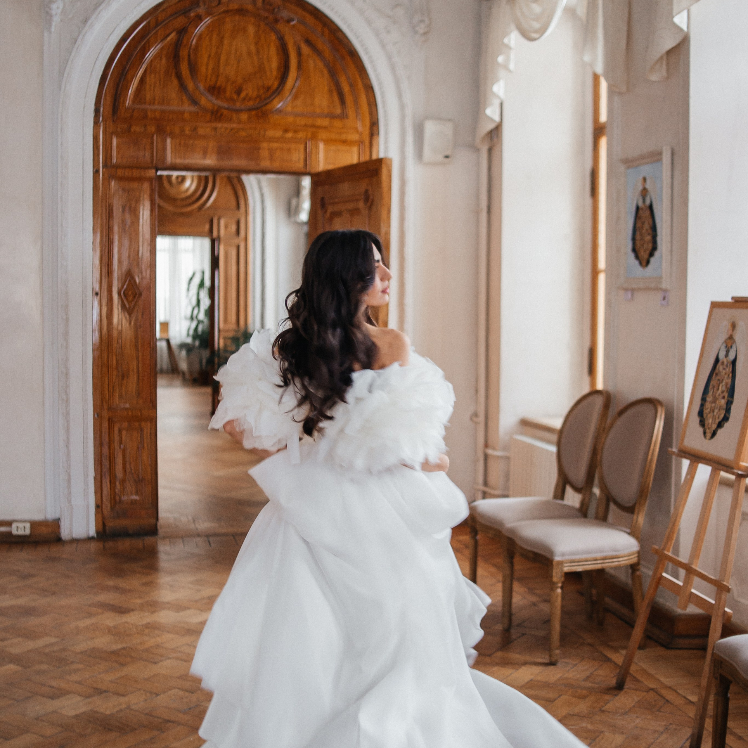 Свадебное lovestory в Пушкинской библиотеке. Фотограф в Москве