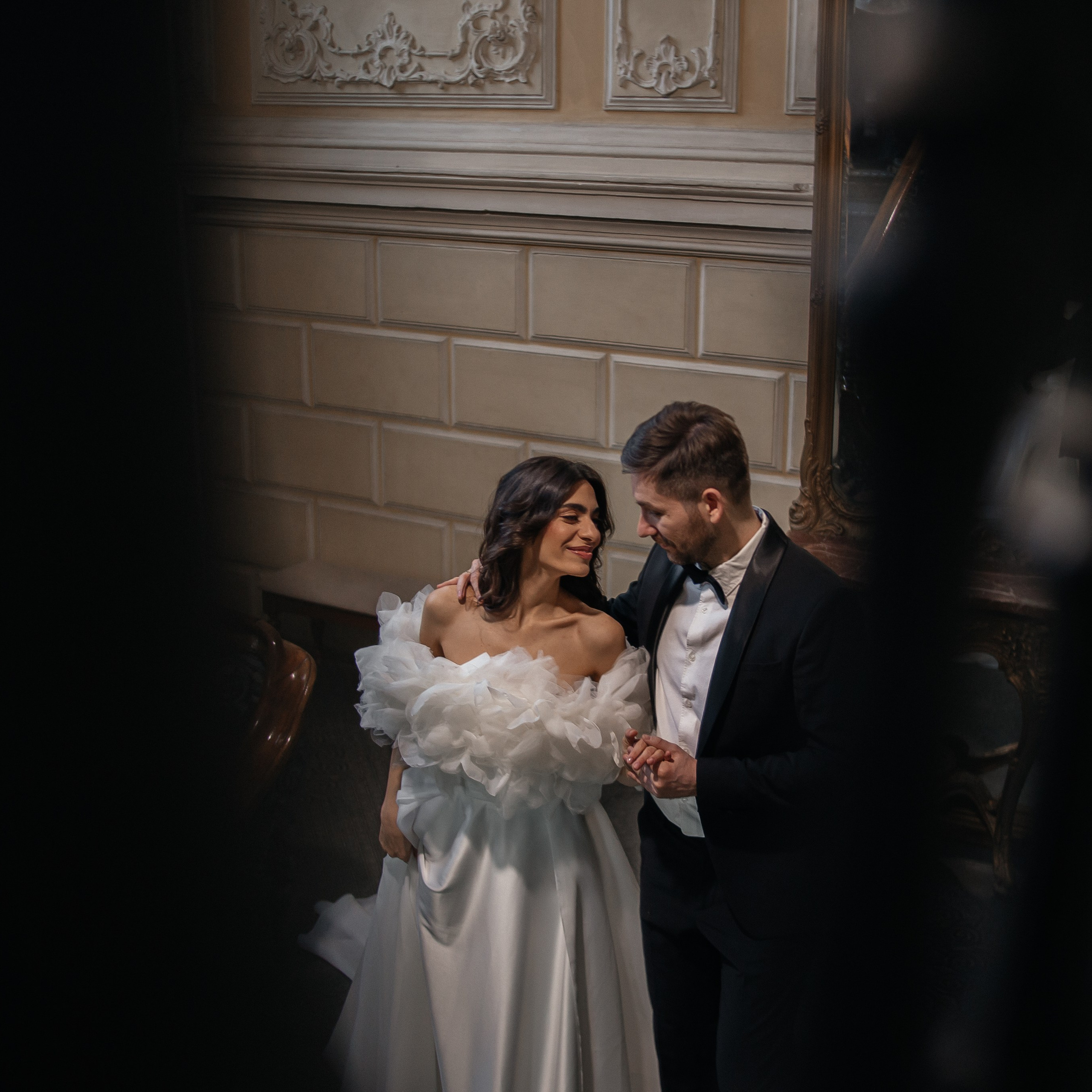 Свадебное lovestory в Пушкинской библиотеке. Фотограф в Москве