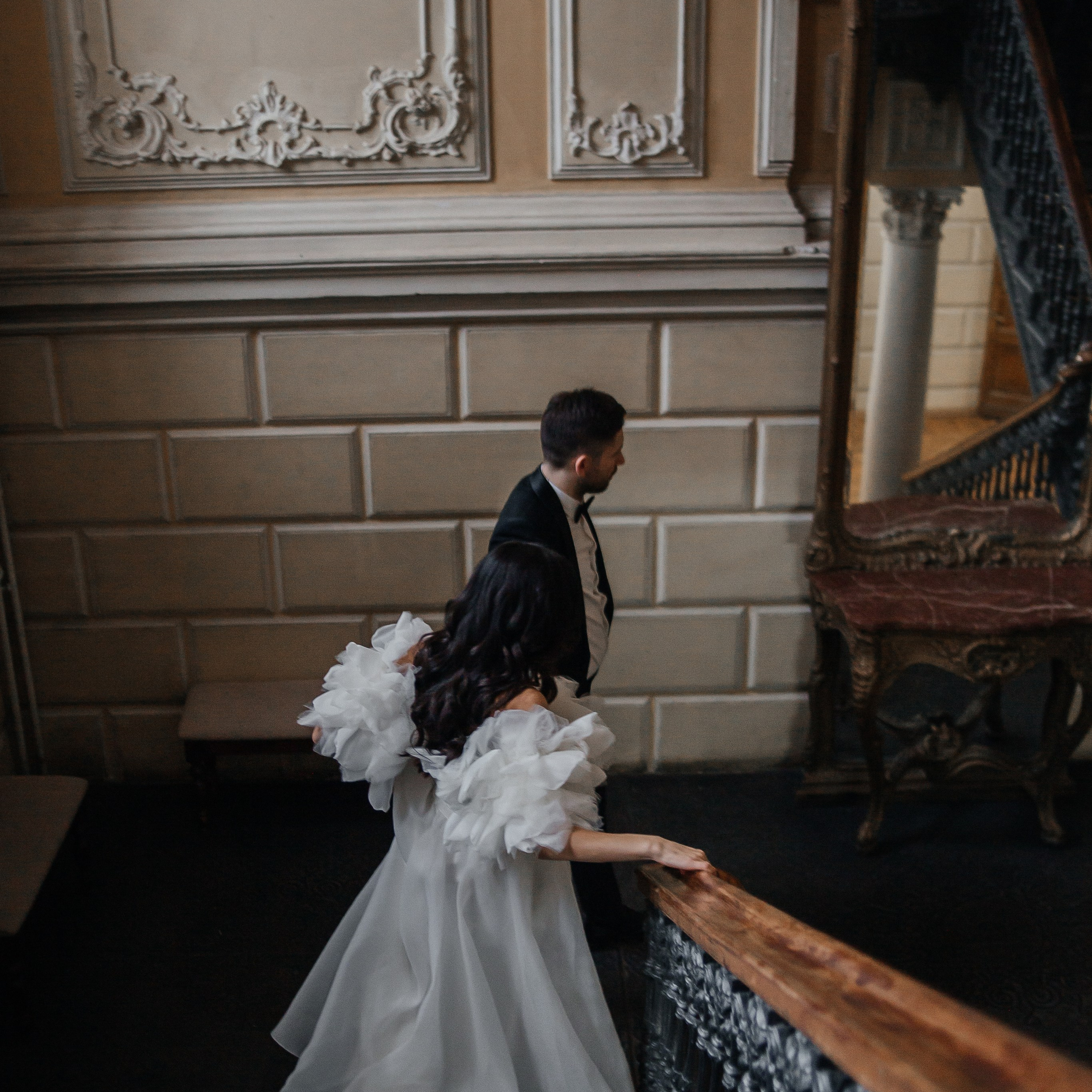 Свадебное lovestory в Пушкинской библиотеке. Фотограф в Москве