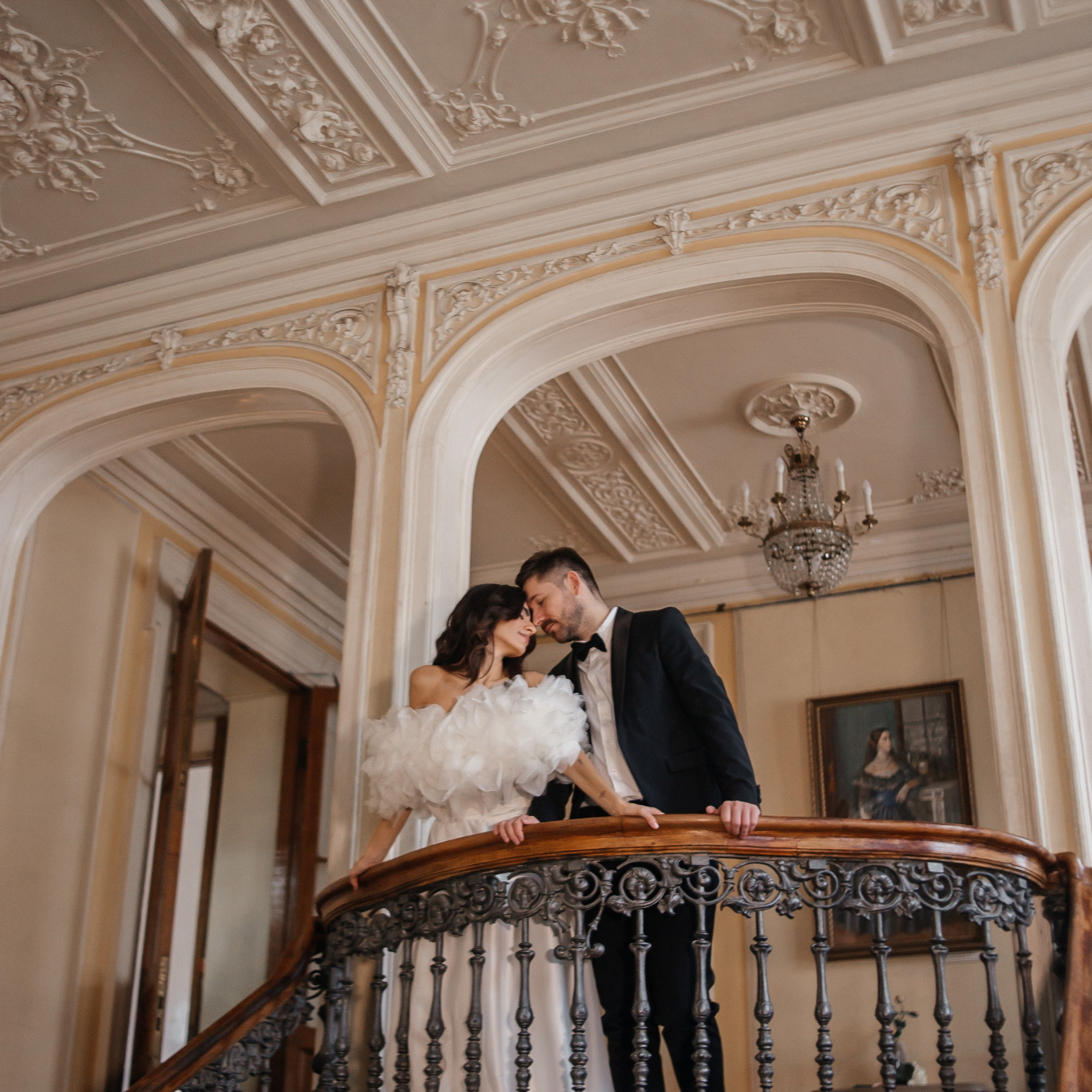 Свадебное lovestory в Пушкинской библиотеке. Фотограф в Москве