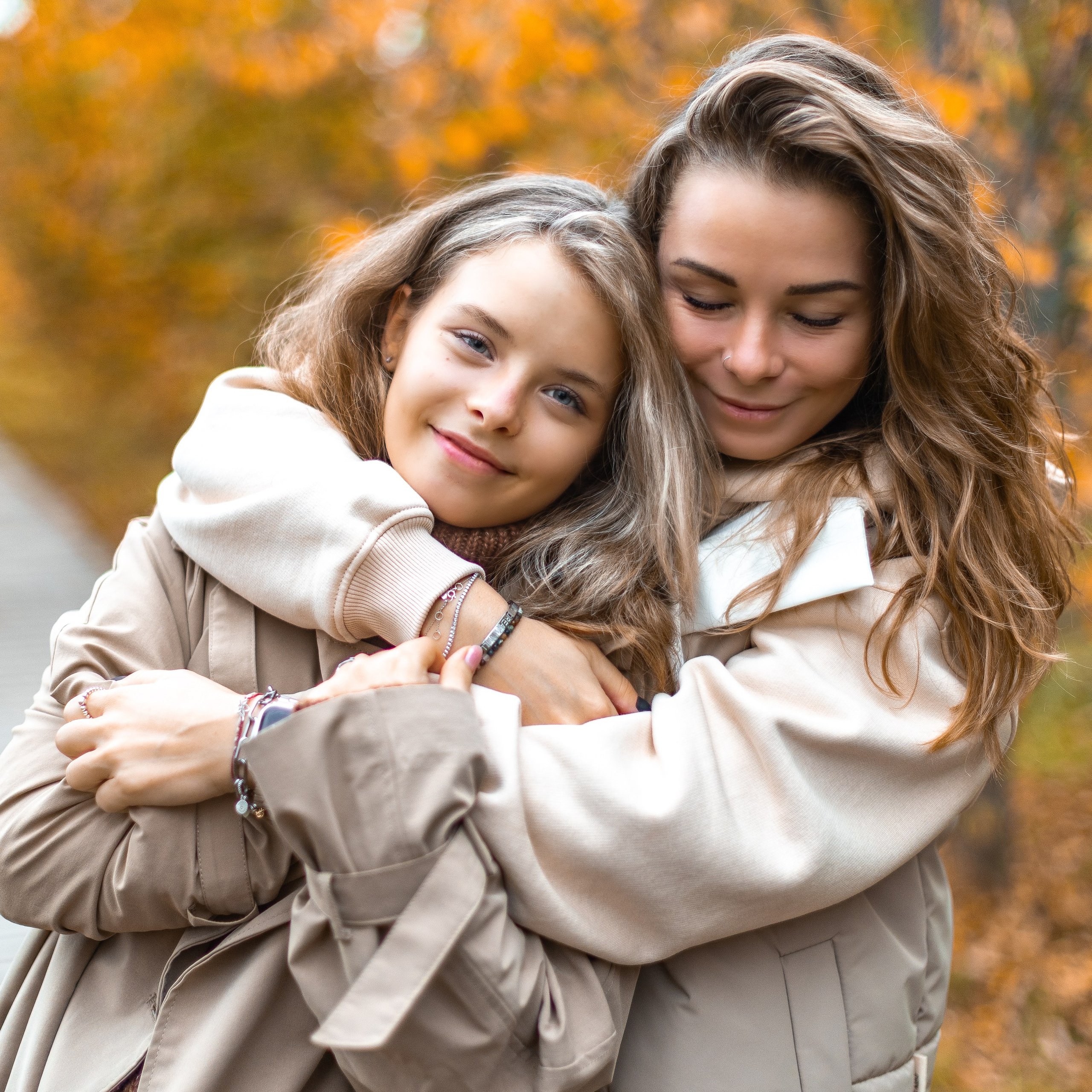 Маша и Катя