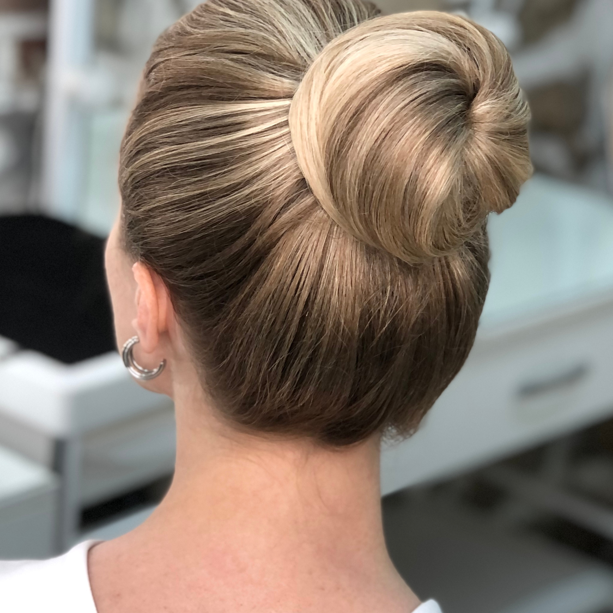 Алла Стриж. топ. Салон свадебных стилистов