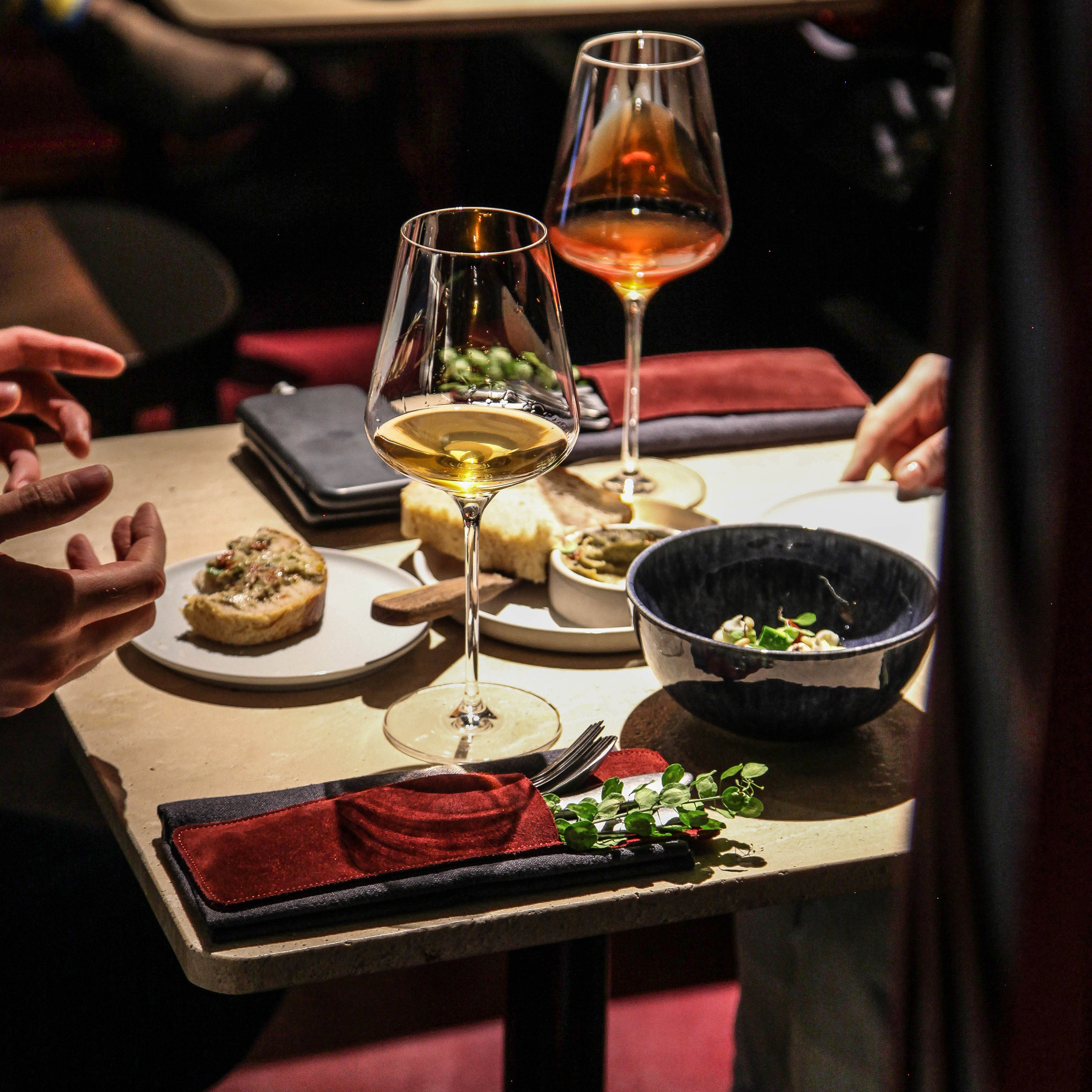 Ресторан Commons | Репортаж ужина с&nbsp;Викторией Мосиной