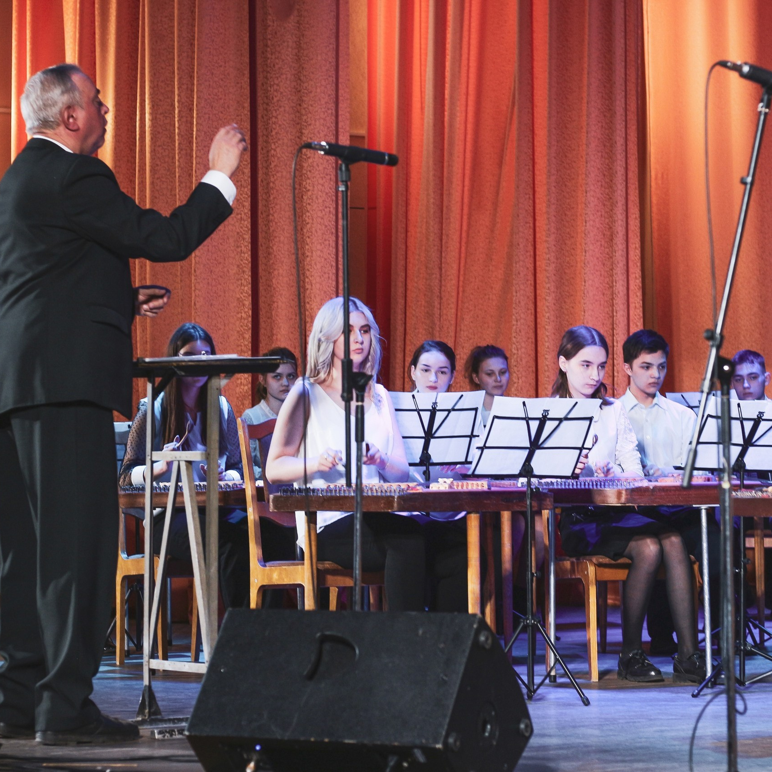 Уроки музыки онлайн, сольфеджио с нуля, гармония. Екатерина Левченко — композитор, музыковед, преподаватель