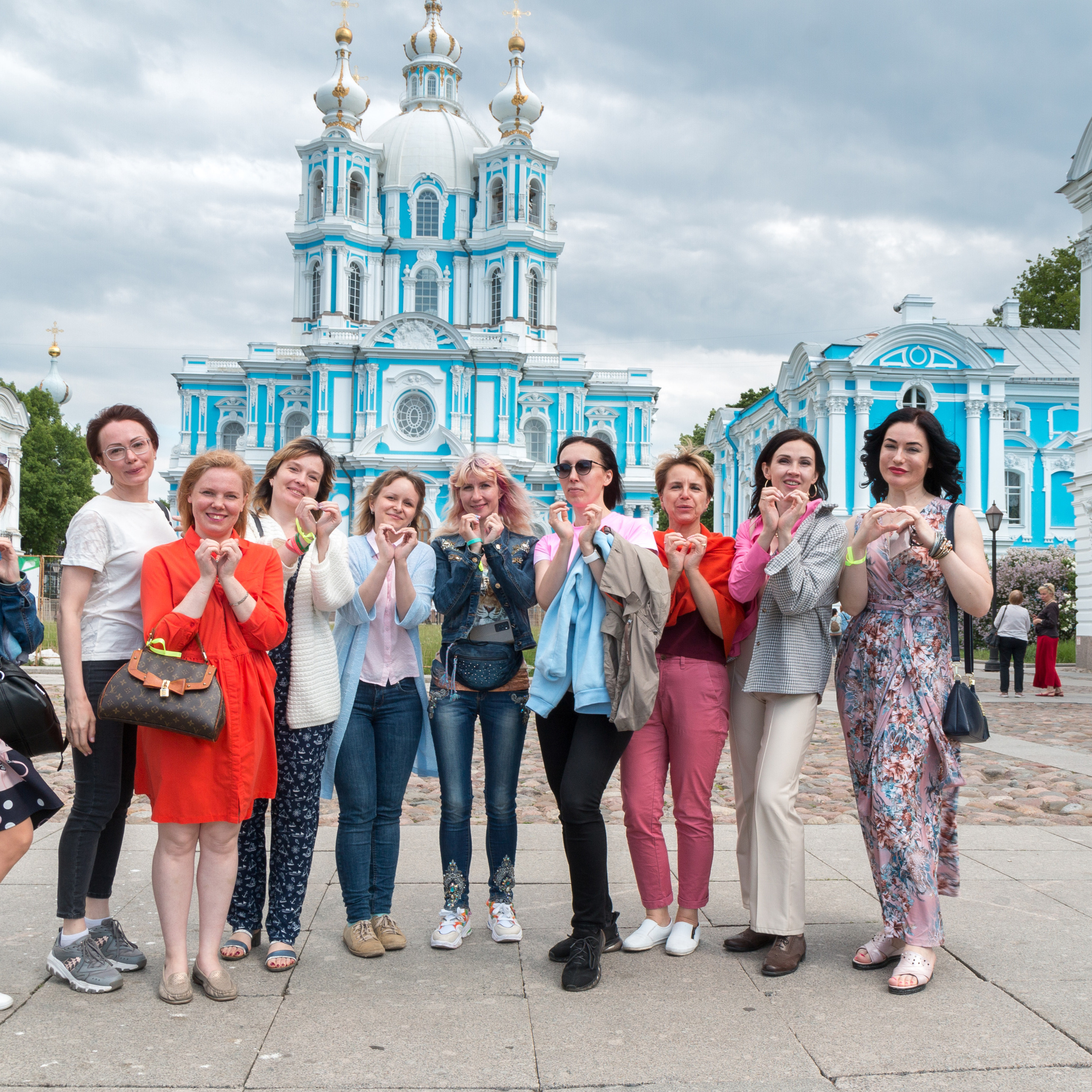 Встречи клуба счастливых женщин «Любить и быть Любимой»