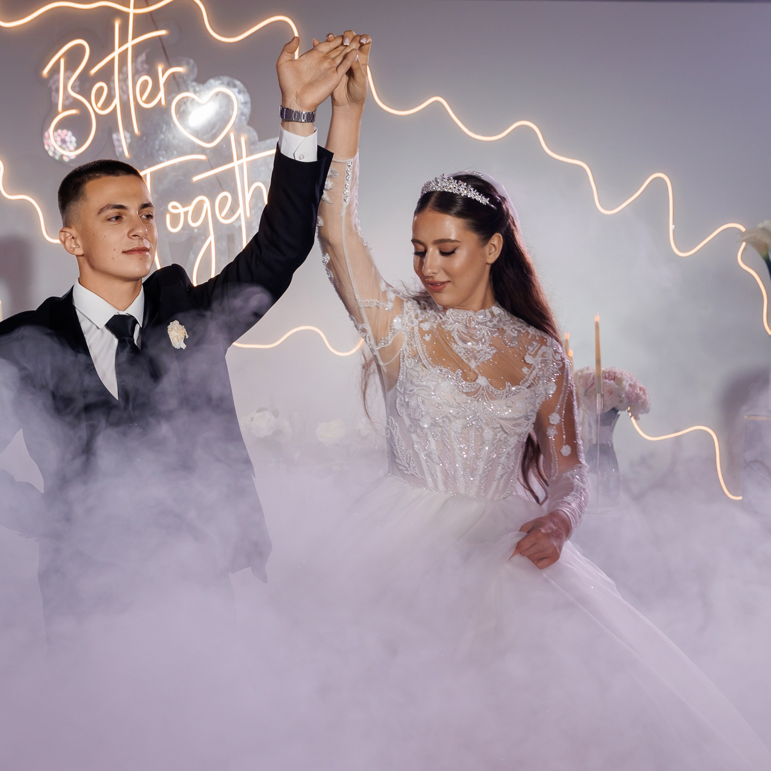 Профессиональный фотограф в Брянске Аля Подольная. Свадебный, семейный, портретный фотограф. Выпускные альбомы. Опыт более 10 лет. АЛЯМОМЕНТ