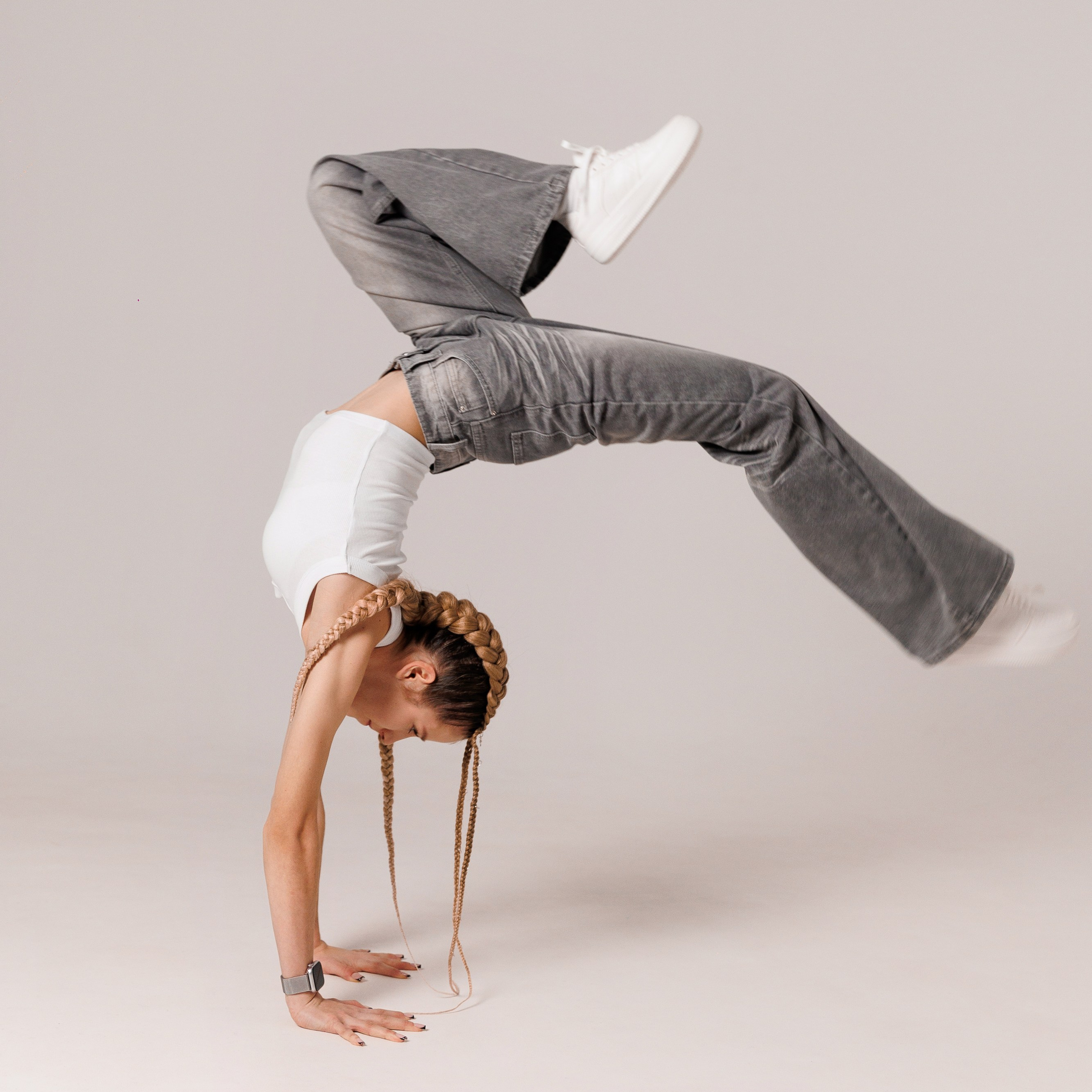 Профессиональный фотограф в Брянске Аля Подольная. Свадебный, семейный, портретный фотограф. Выпускные альбомы. Опыт более 10 лет. АЛЯМОМЕНТ