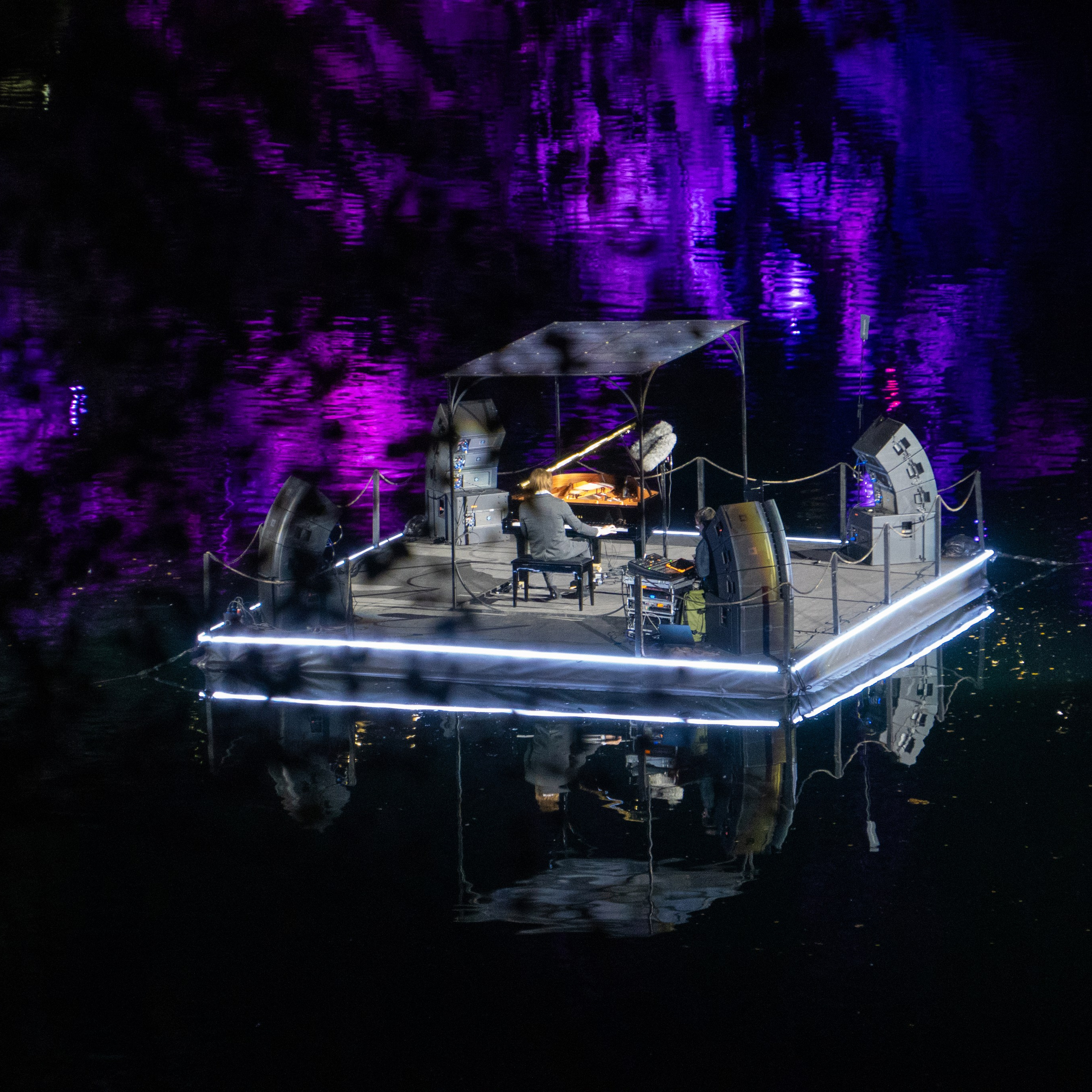 Рояль в каньоне. Карелия