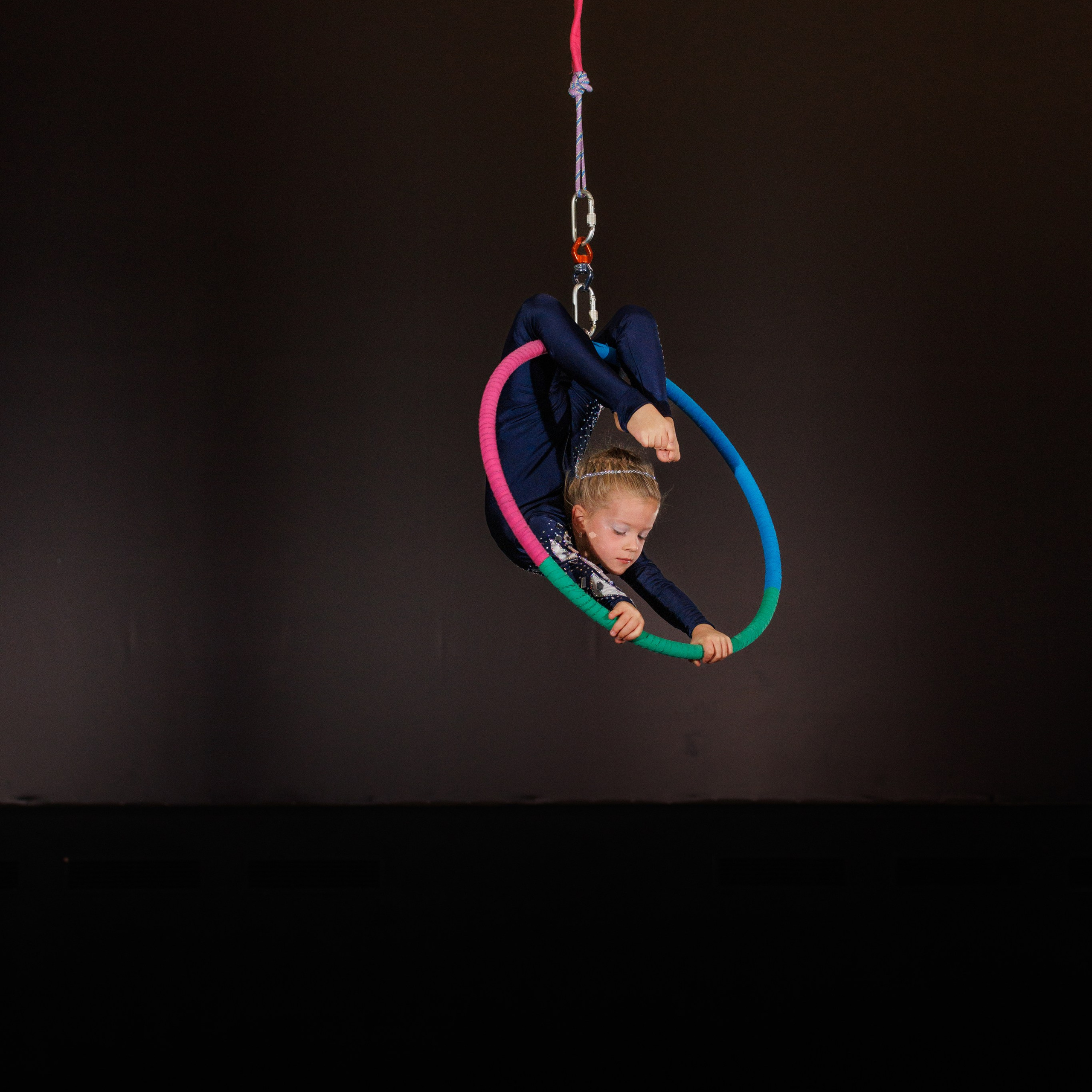 Pole dance, воздушная гимнастика. Фотограф Николай Т