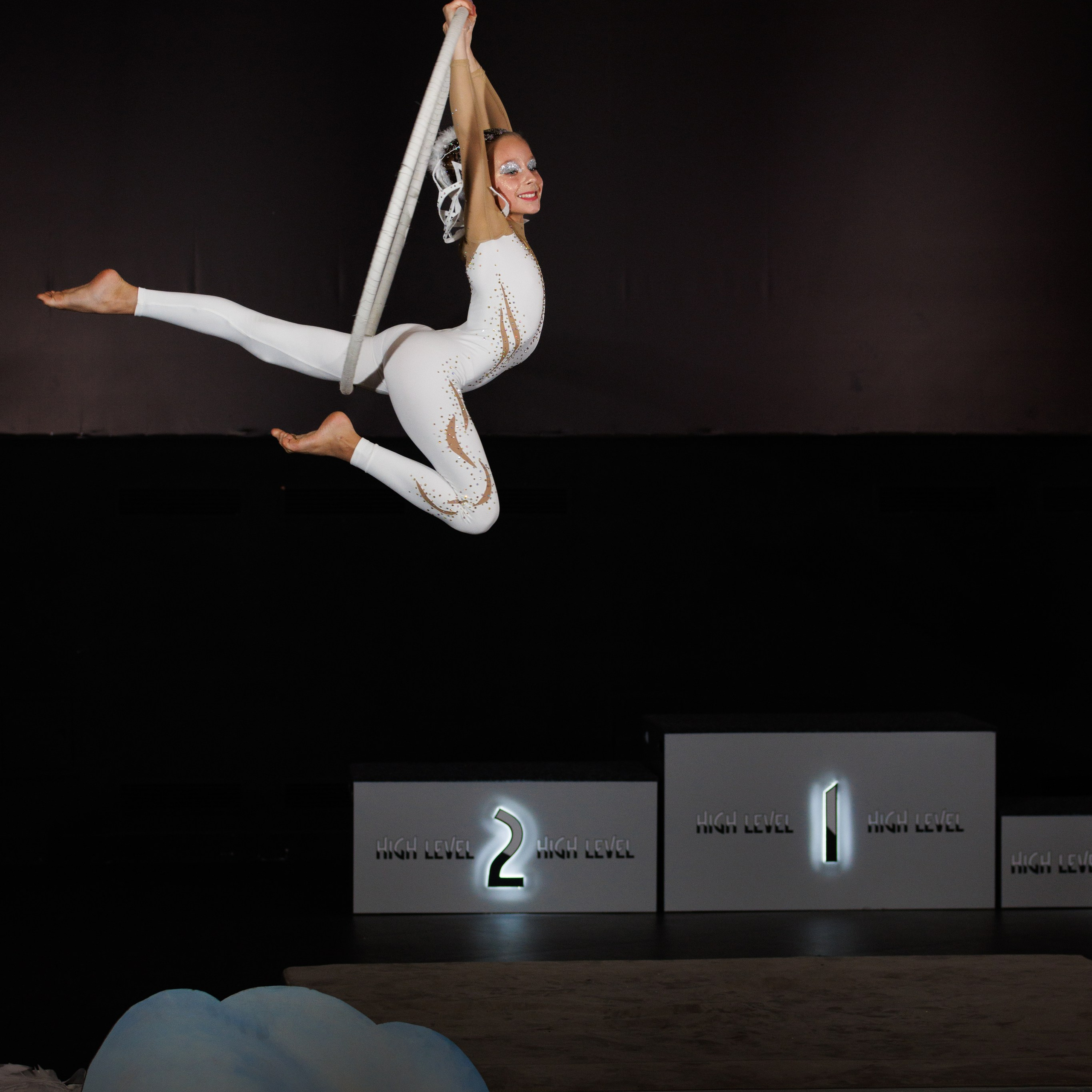 Pole dance, воздушная гимнастика. Фотограф Николай Т