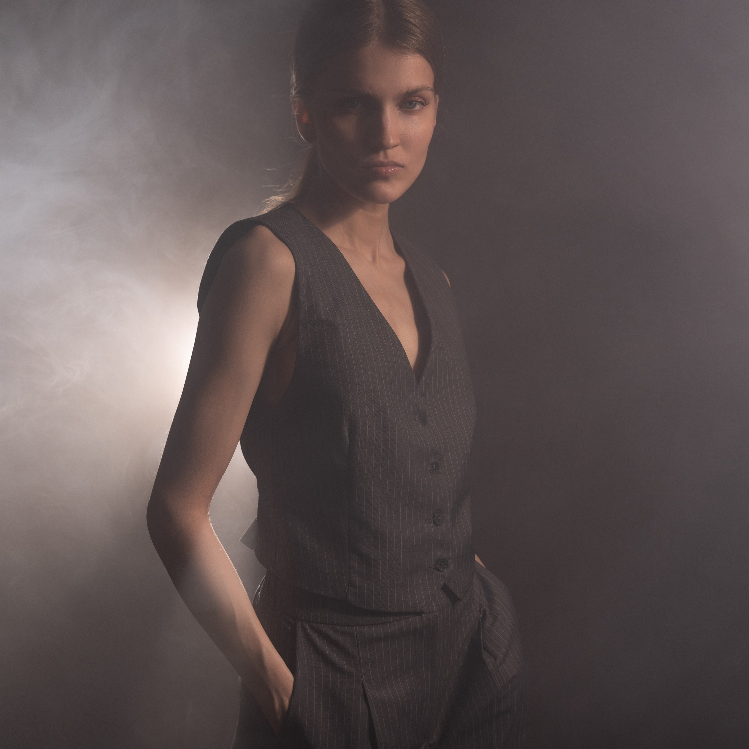 Портрет в дыму. Фотограф Николай Т