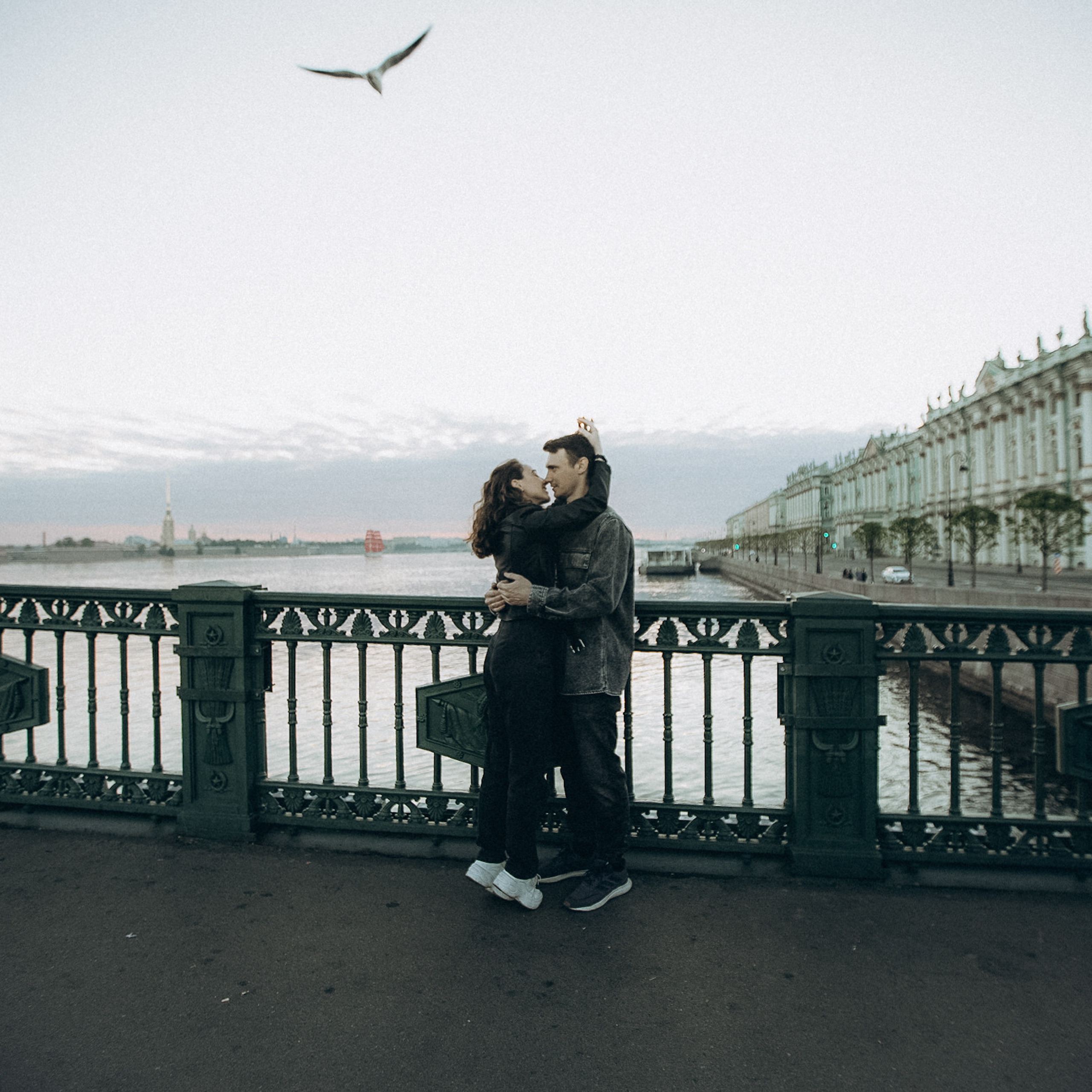 Питер. Рассвет. Любовь