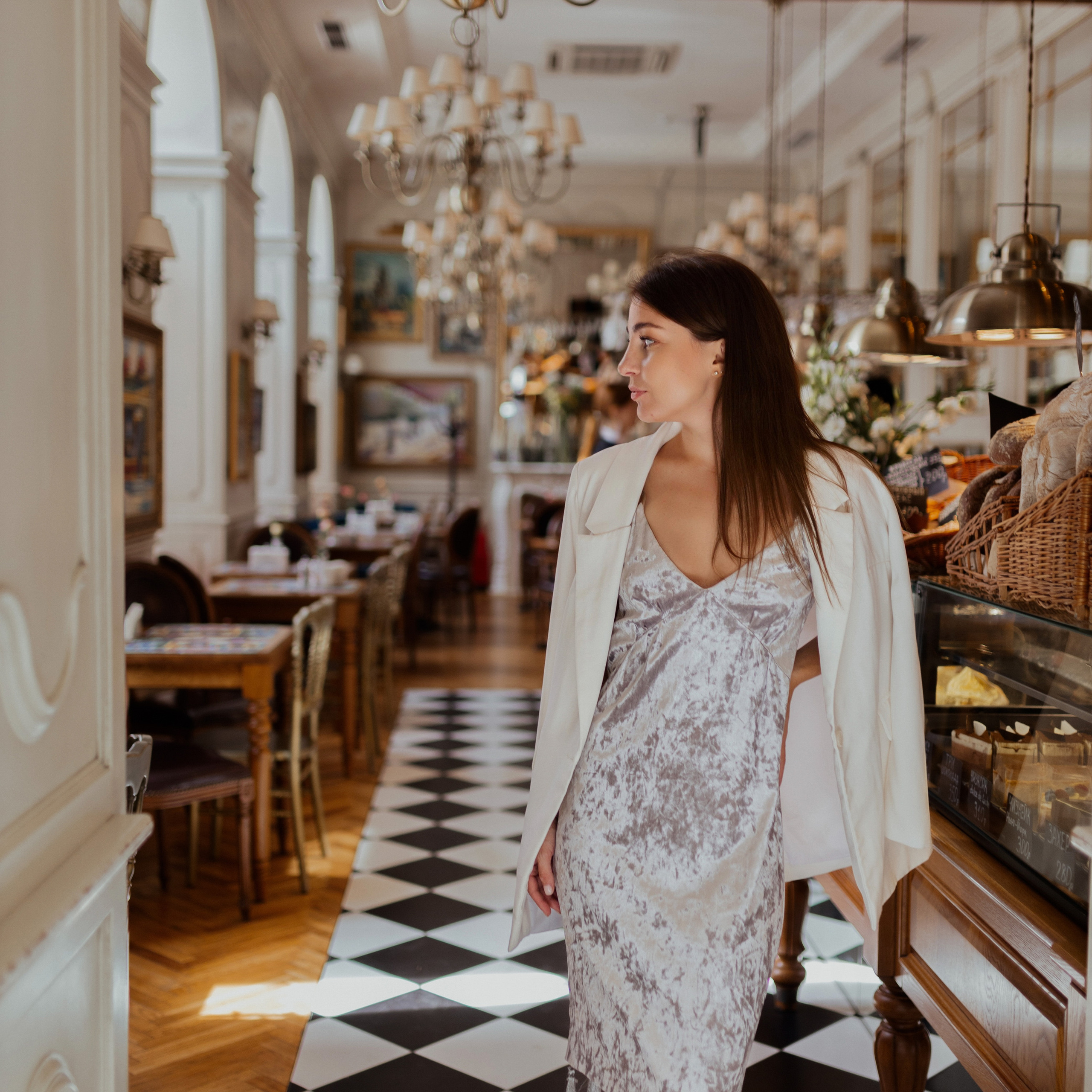 23 Cafe La Brasserie