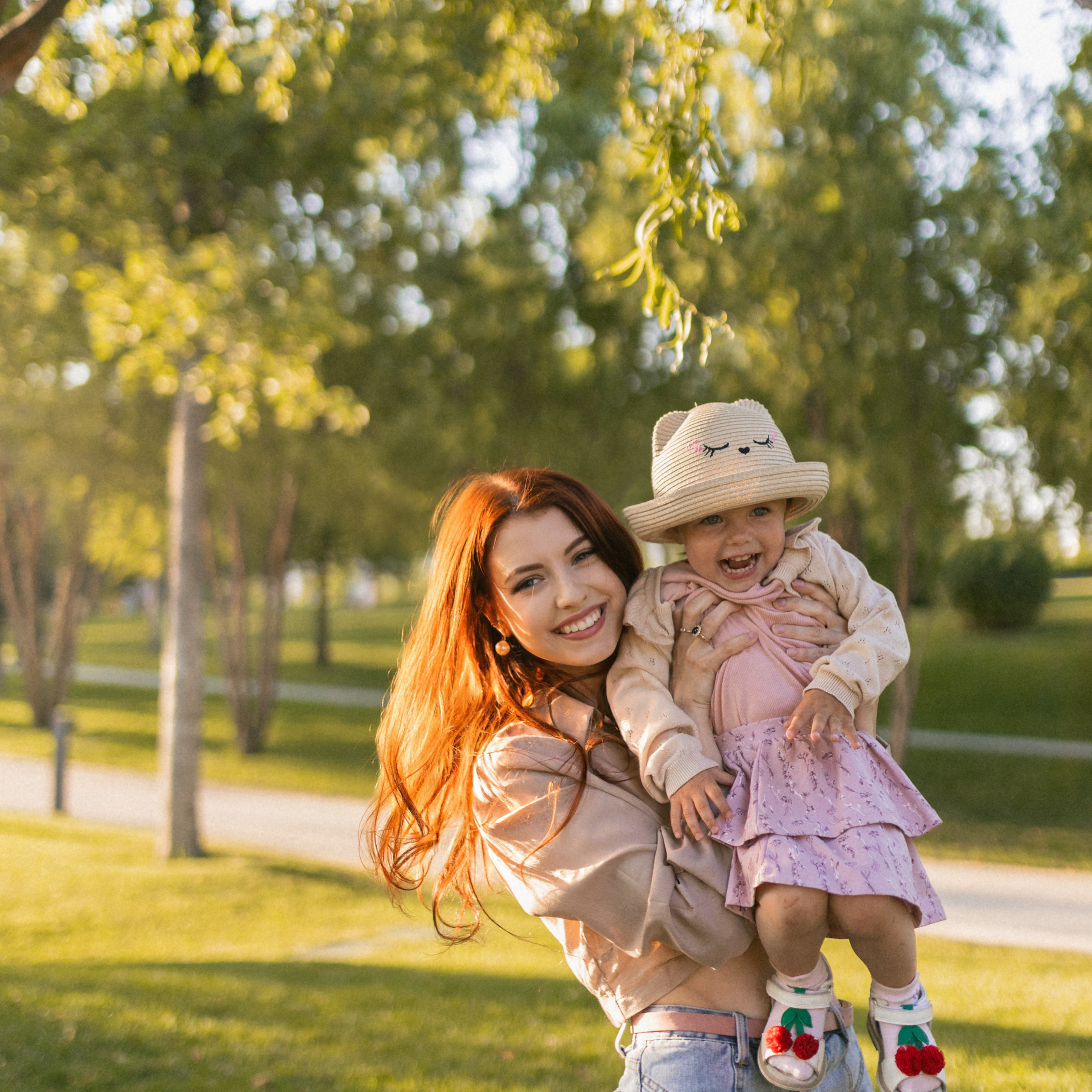 Елена + Оливия