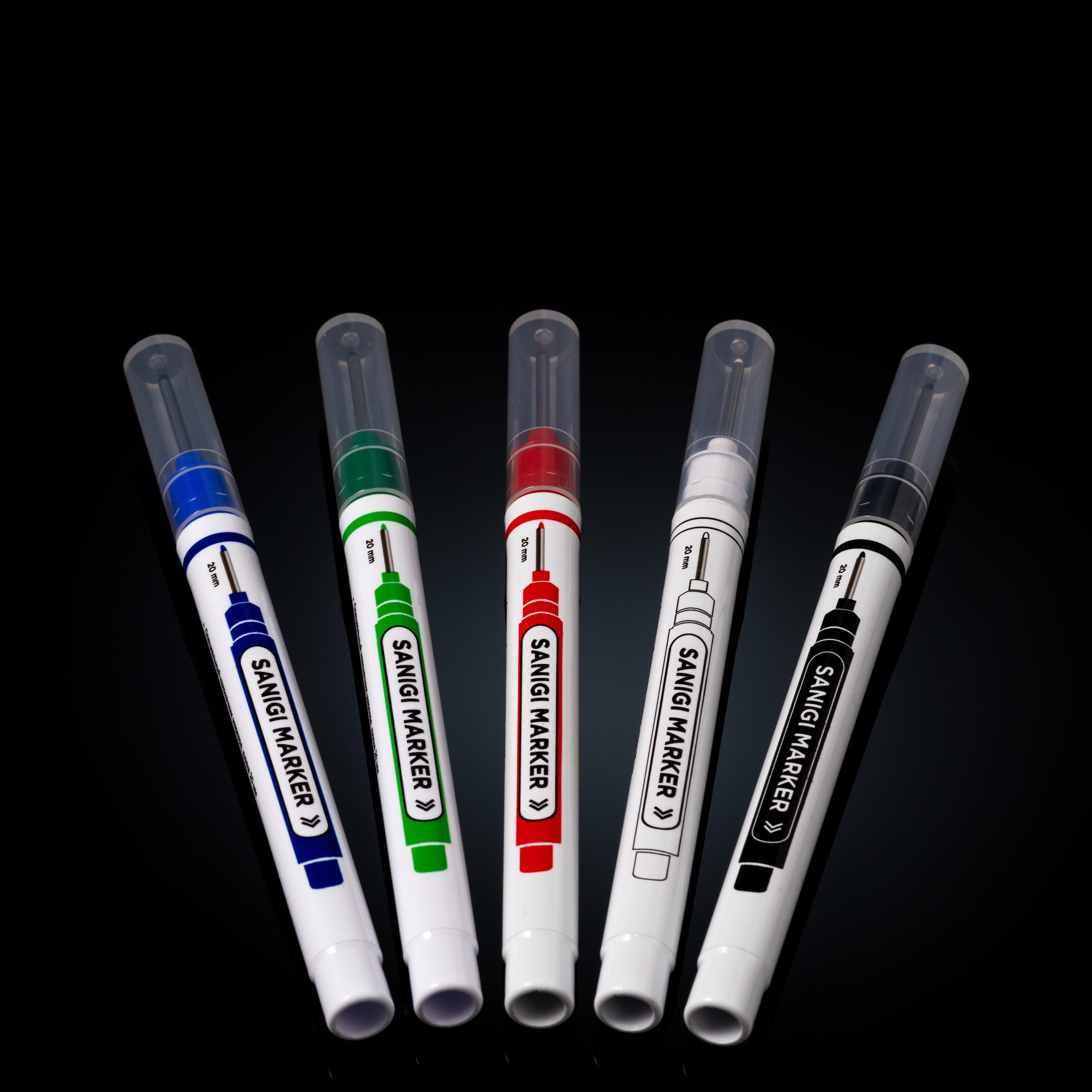 Съёмка строительных маркеров на тёмном фоне для ВБ