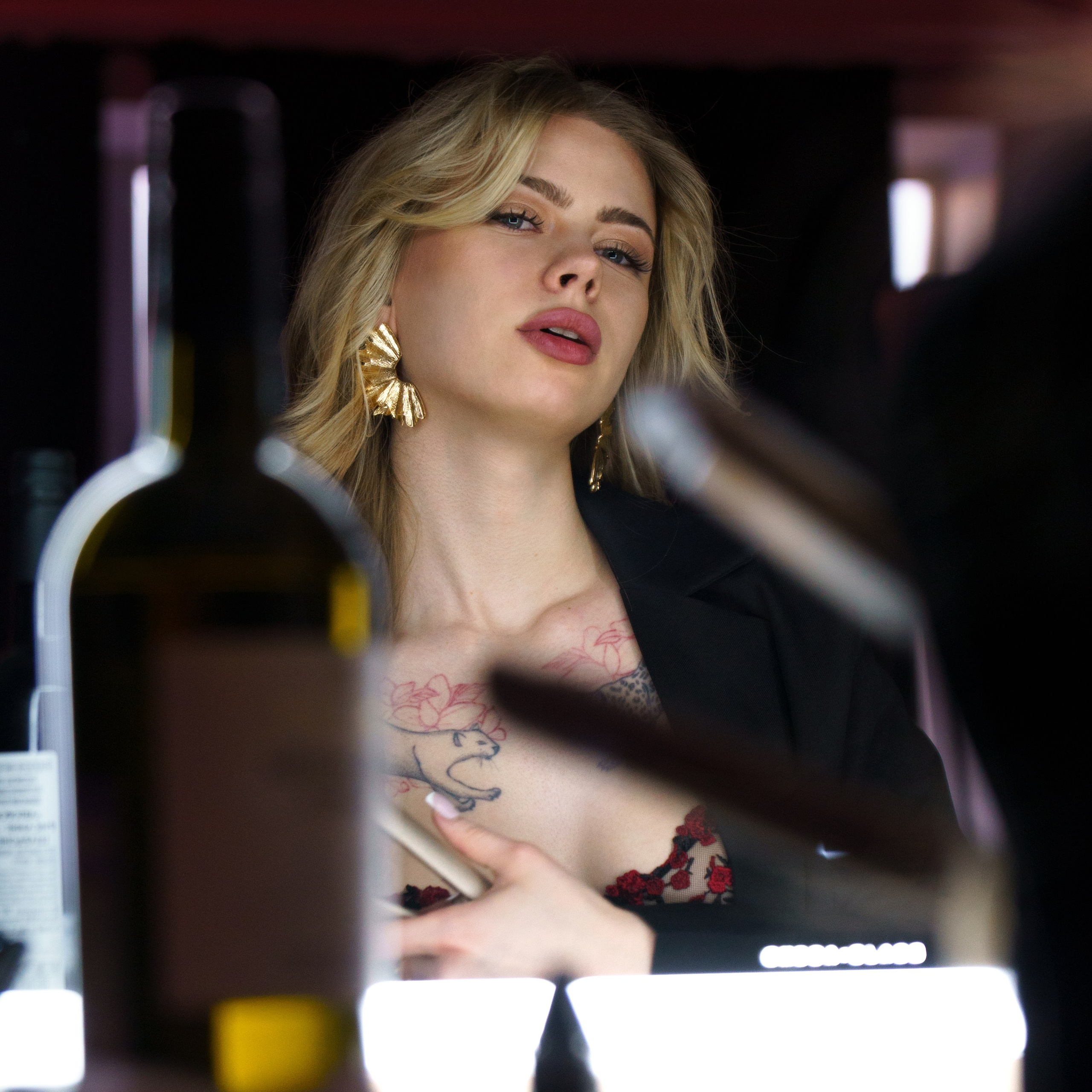 Полина на циклораме и на улице