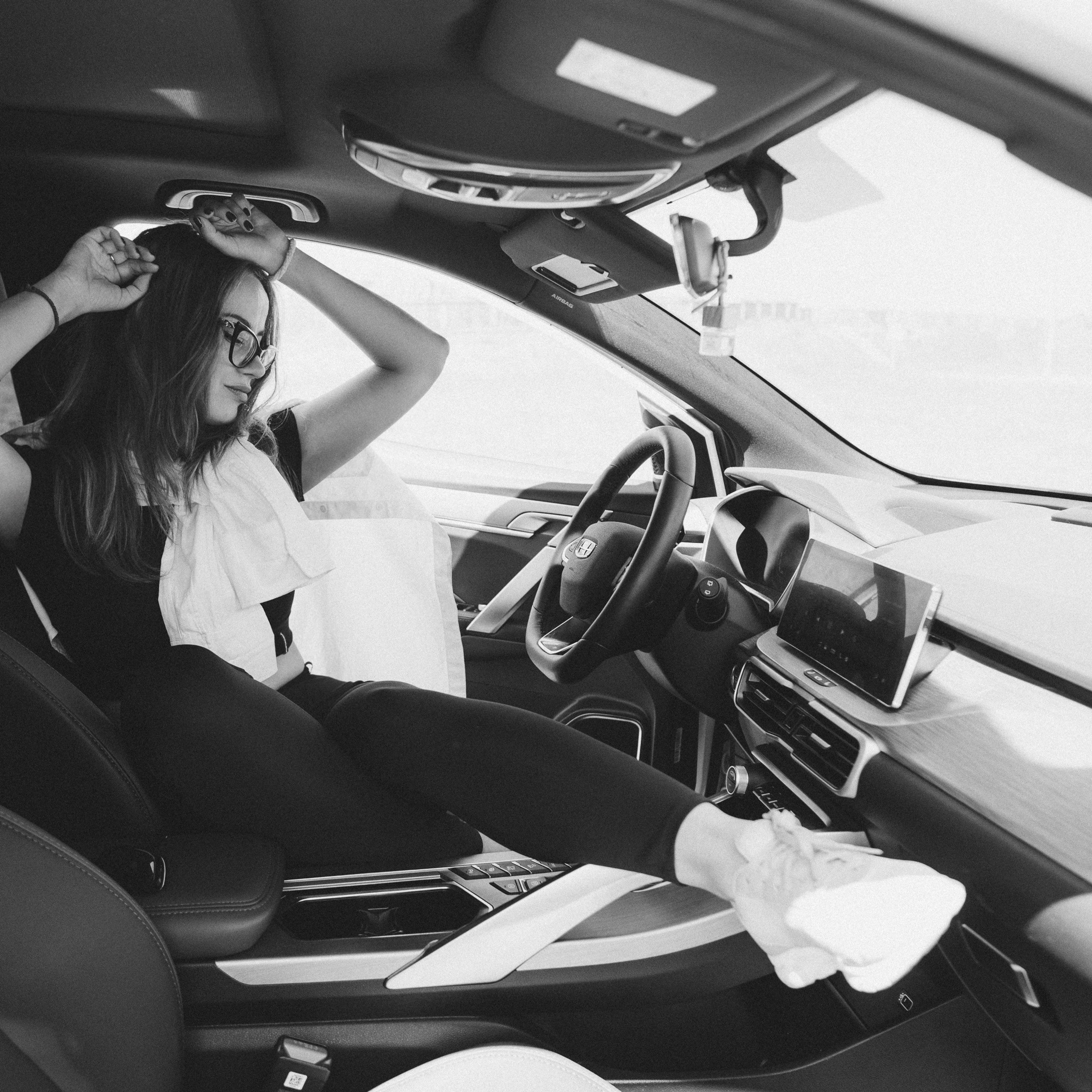 Прогулка в городе в солнечный день. Фотограф в Тюмени Вера Ильинова