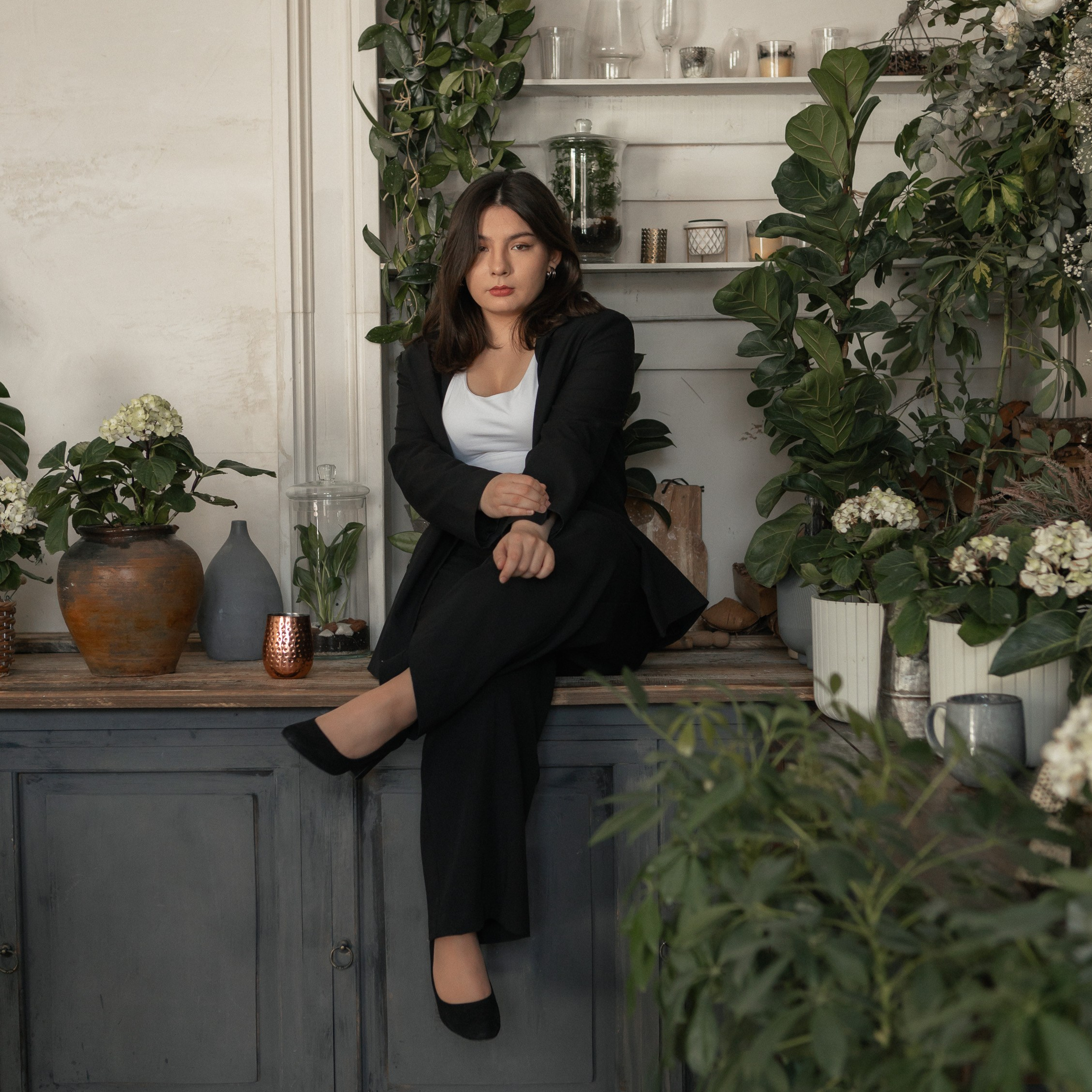 В студии с цветами. Фотограф в Тюмени Вера Ильинова